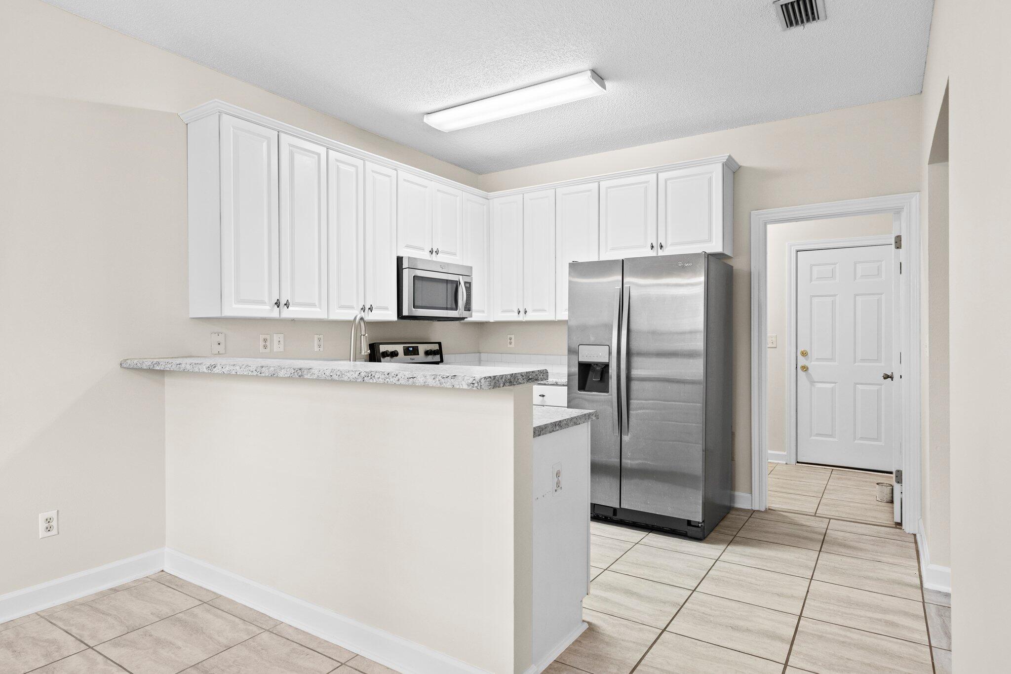 THE CROSSINGS AT BLUEWATER BAY - Residential Lease