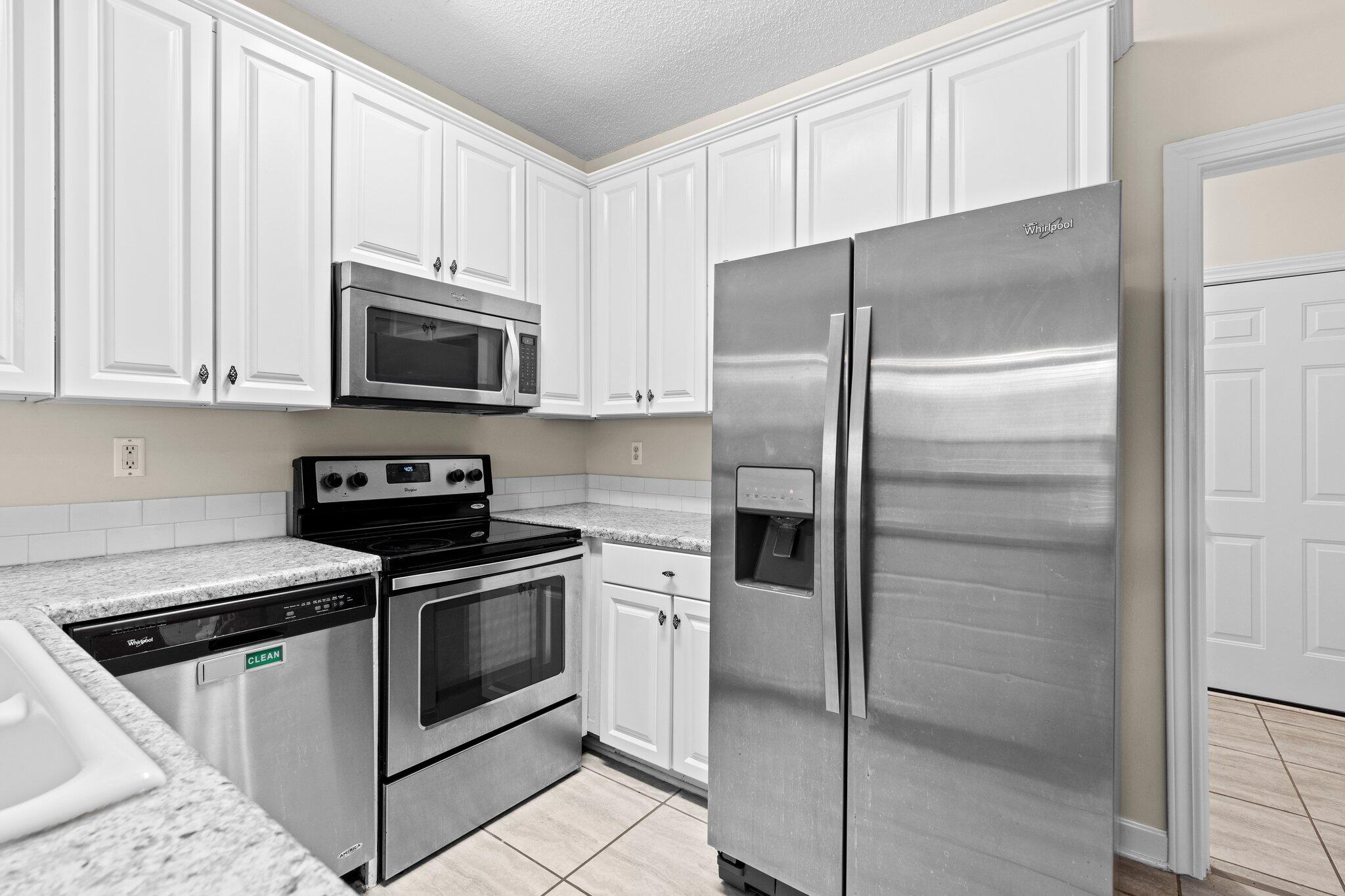 THE CROSSINGS AT BLUEWATER BAY - Residential Lease