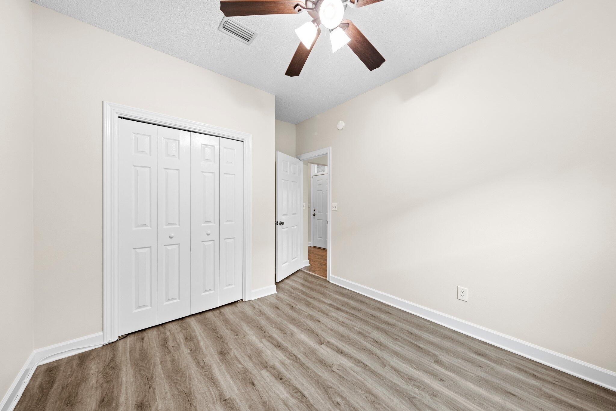 THE CROSSINGS AT BLUEWATER BAY - Residential Lease