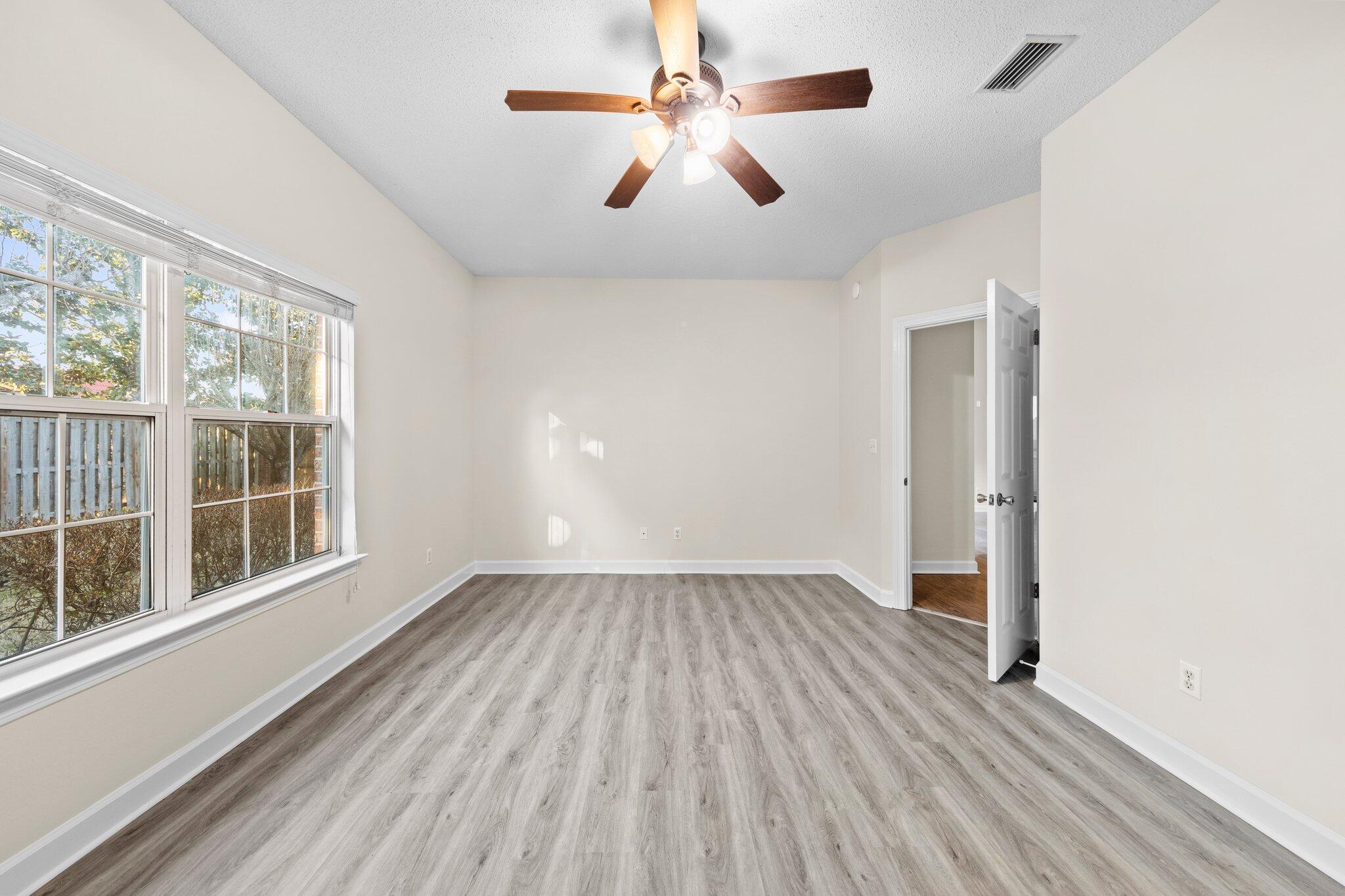 THE CROSSINGS AT BLUEWATER BAY - Residential Lease