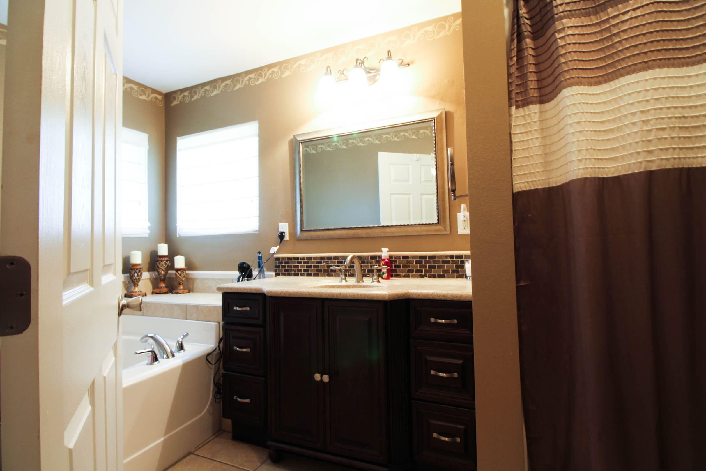 NORMANDY TERRACE 1ST - Residential