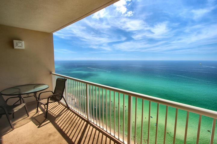 MAJESTIC BEACH TOWERS I - Residential