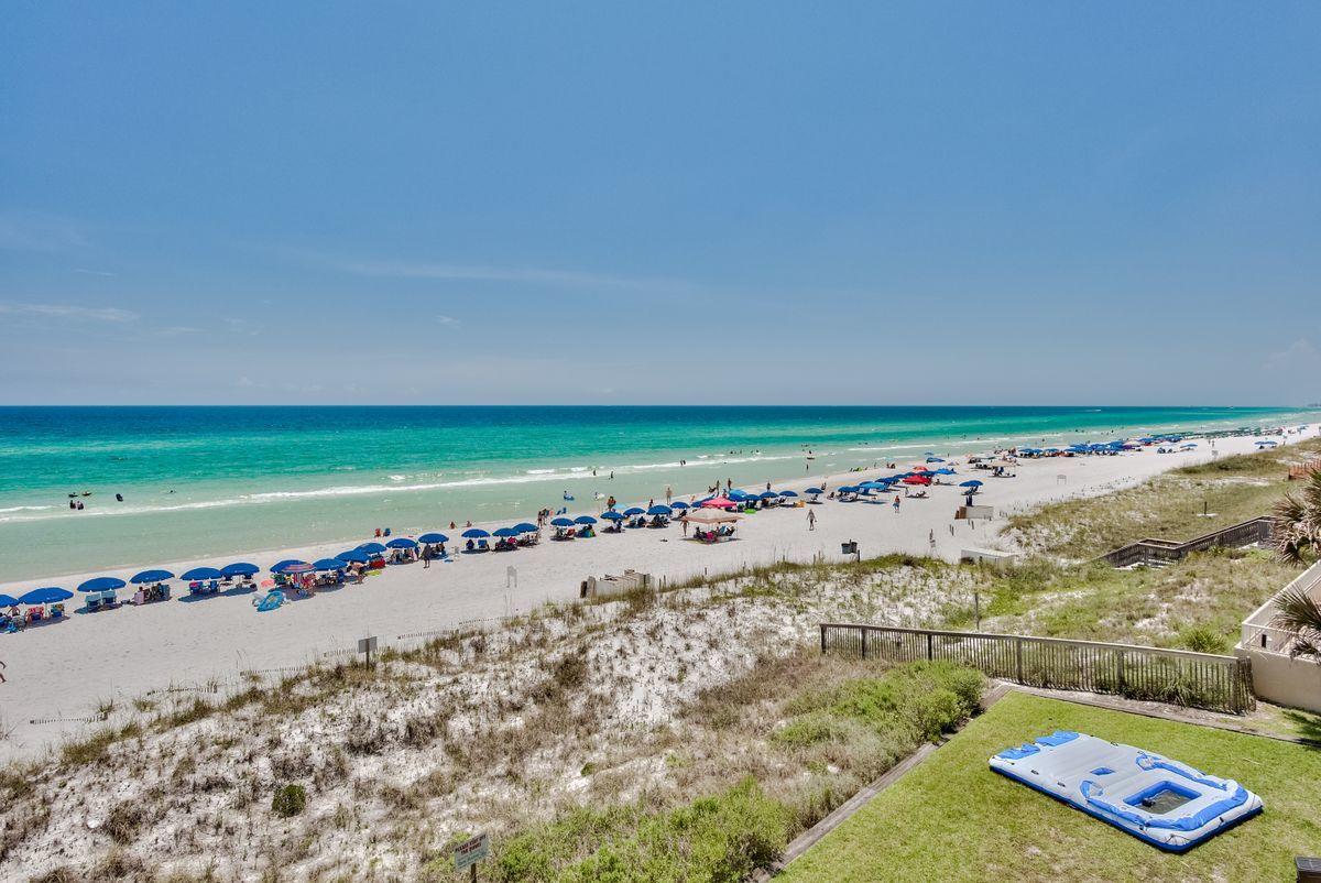 CRYSTAL VILLAS CONDO - Residential