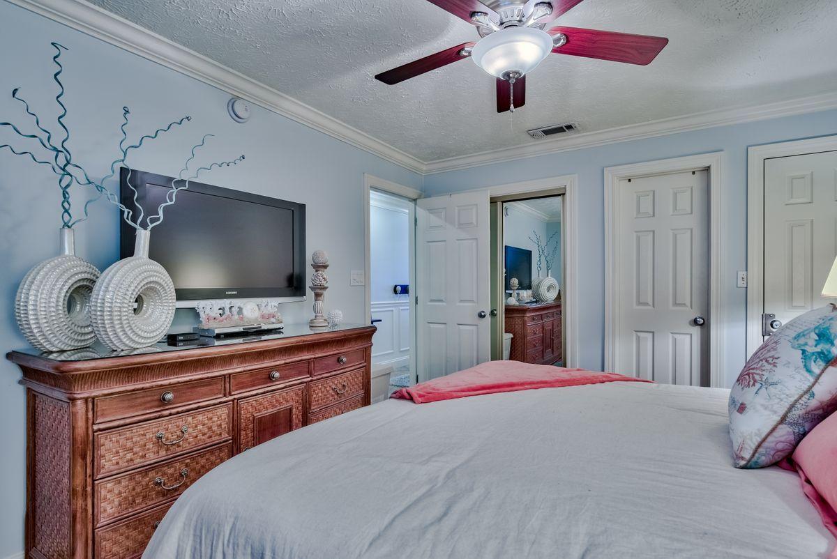 CRYSTAL VILLAS CONDO - Residential