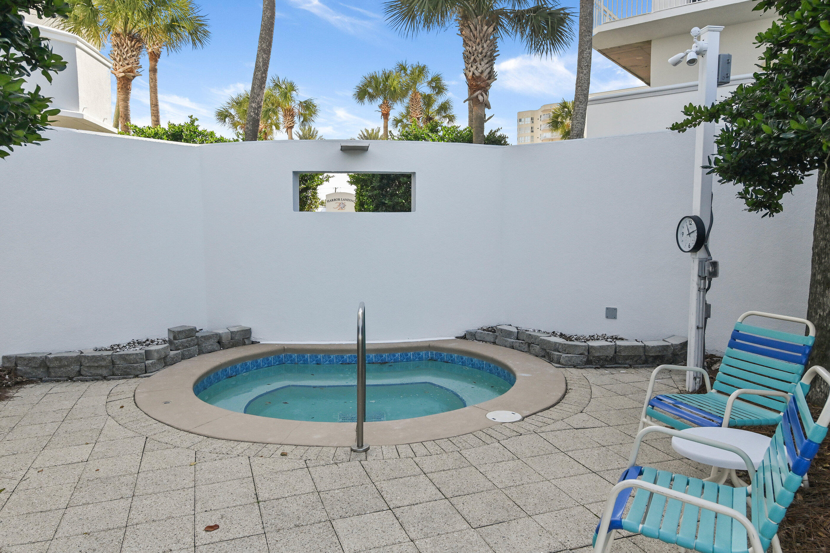 HARBOR LANDING - Residential