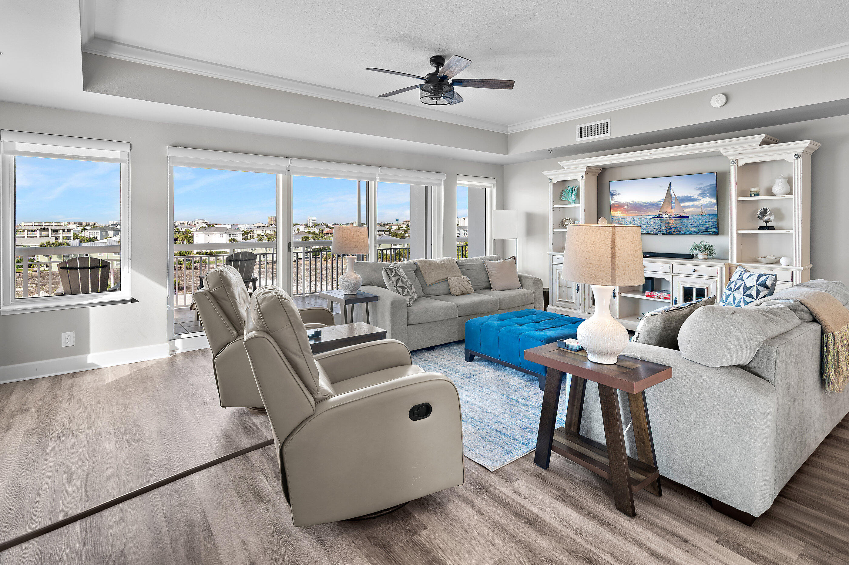 HARBOR LANDING - Residential