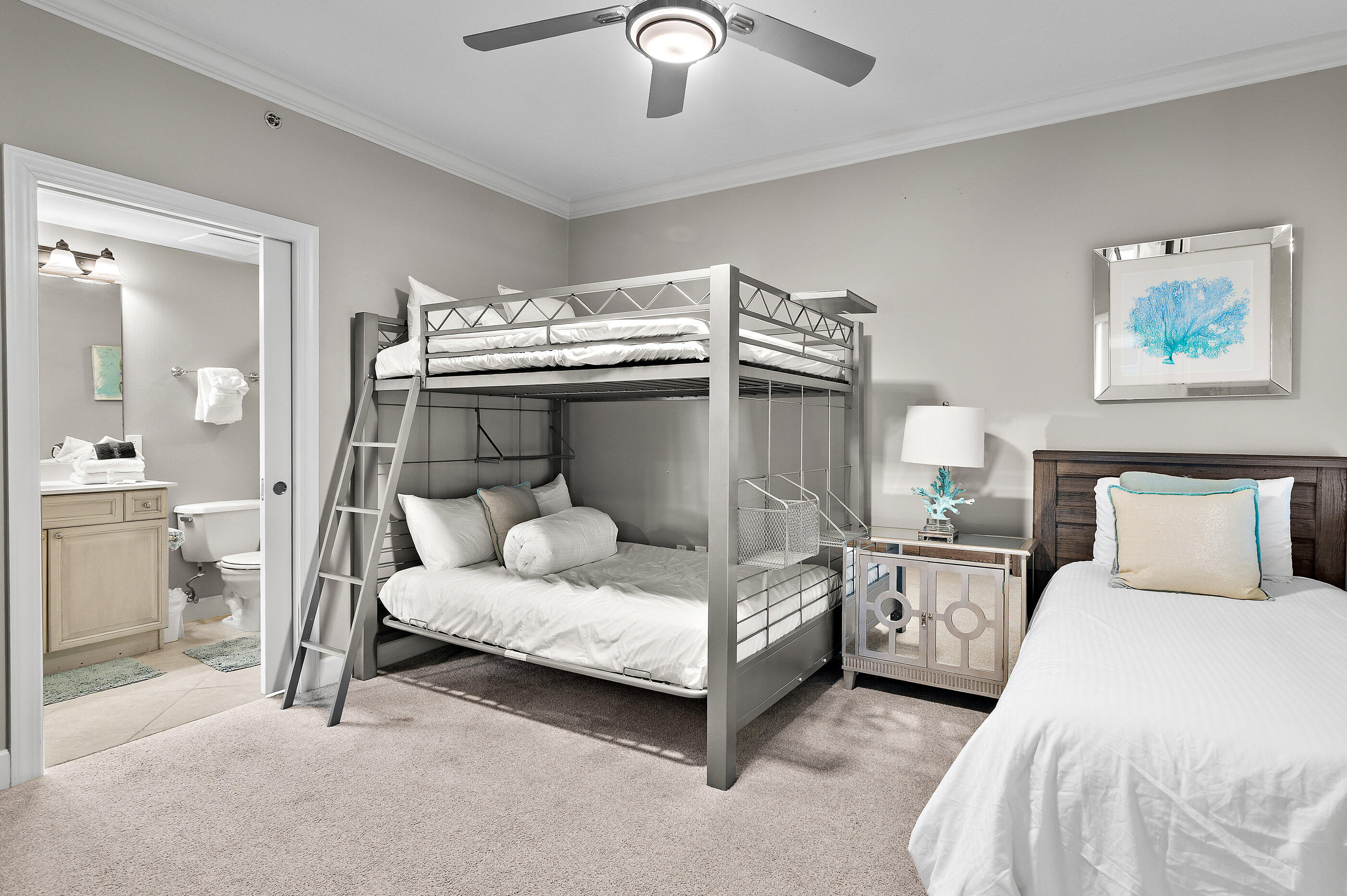 HARBOR LANDING - Residential