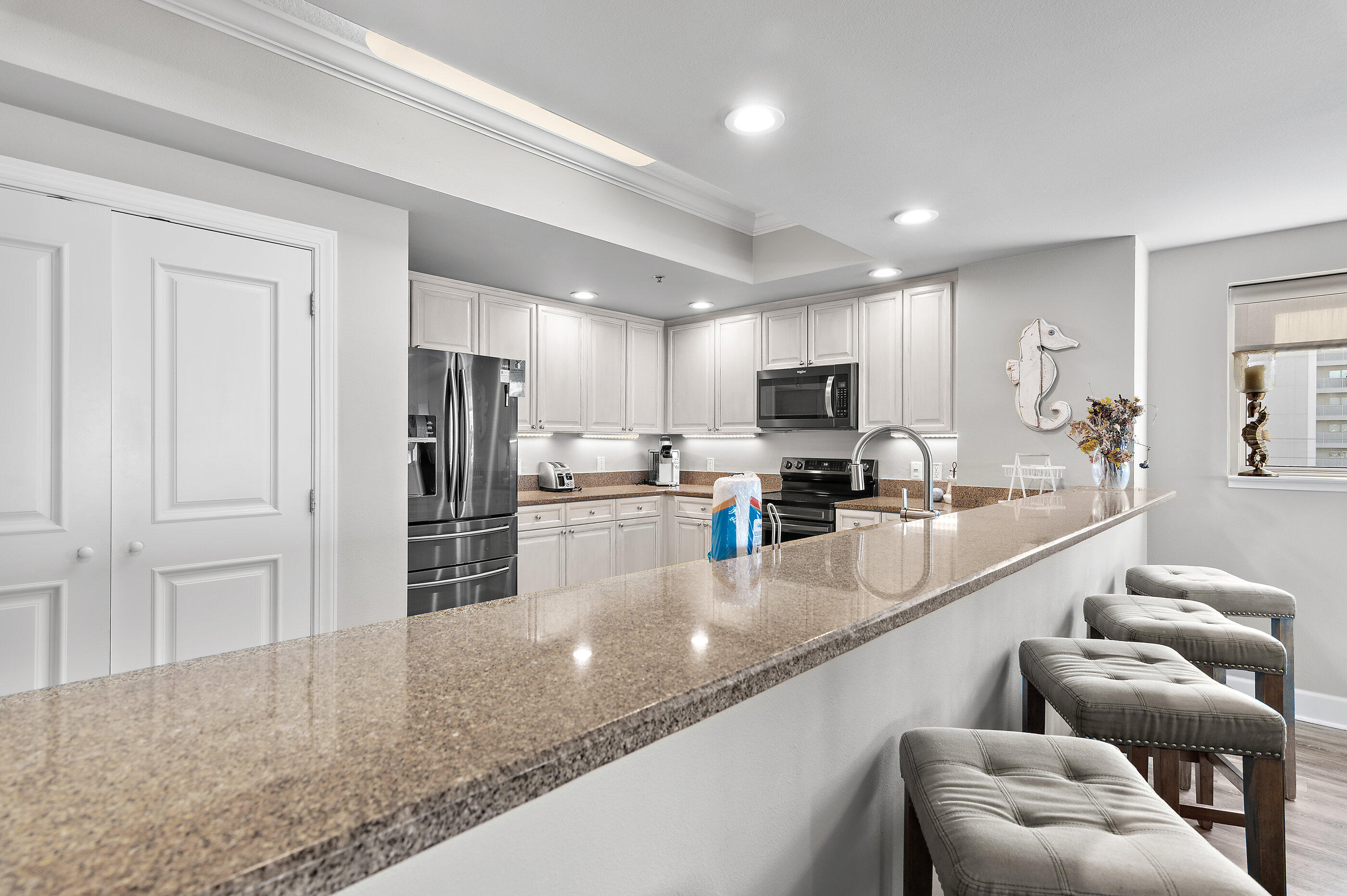 HARBOR LANDING - Residential