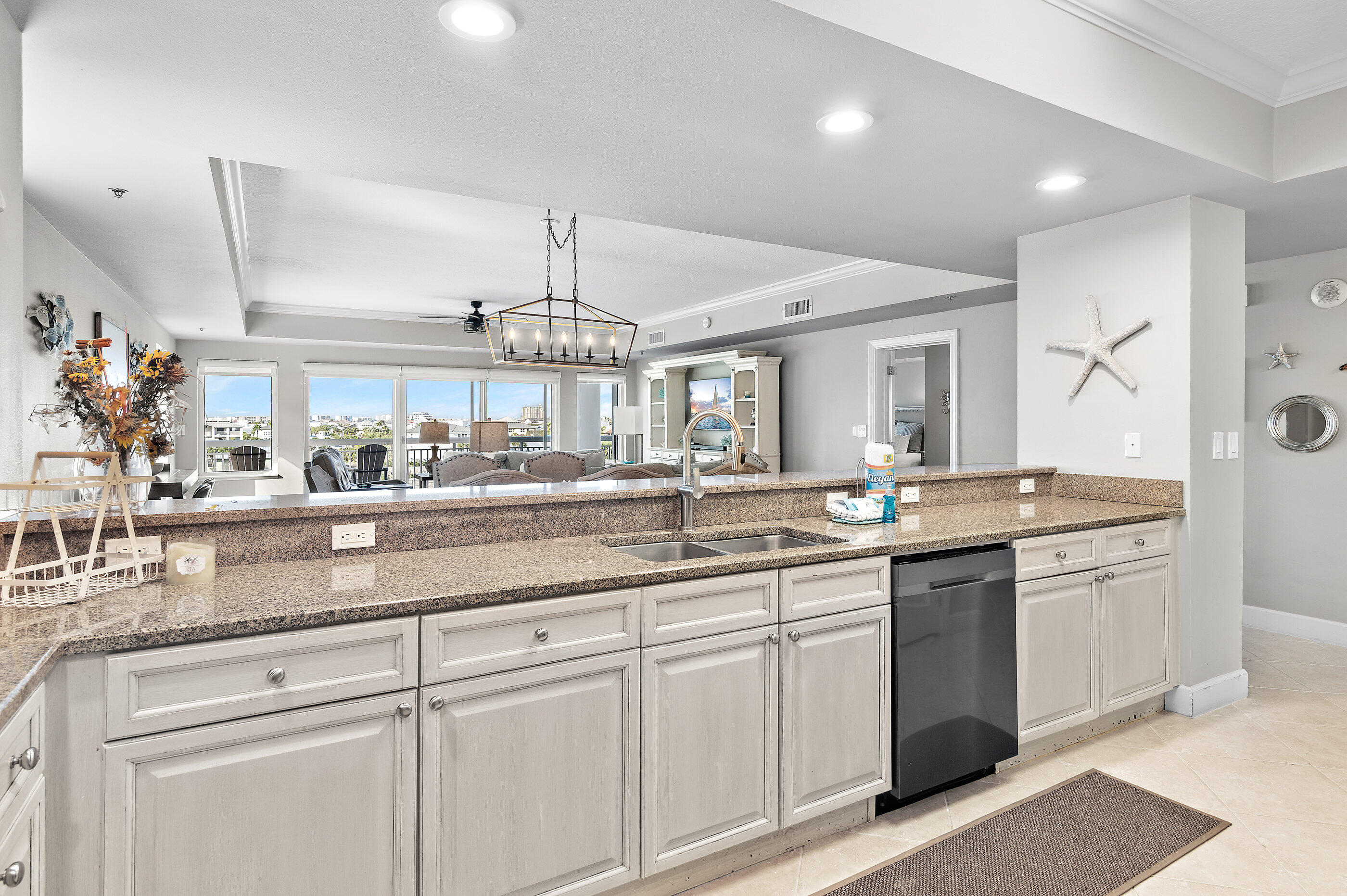 HARBOR LANDING - Residential