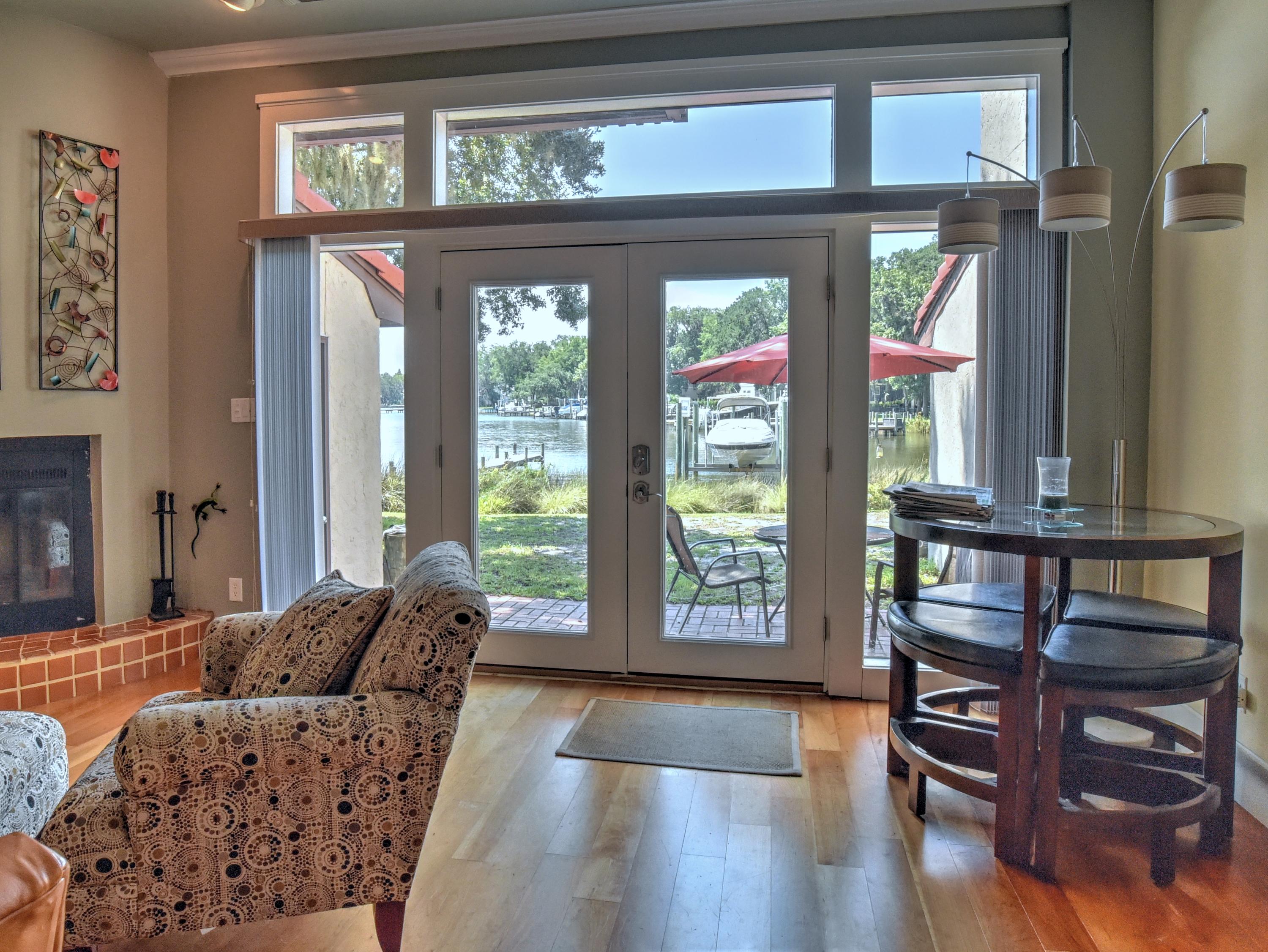 ARROYA CASA - Residential