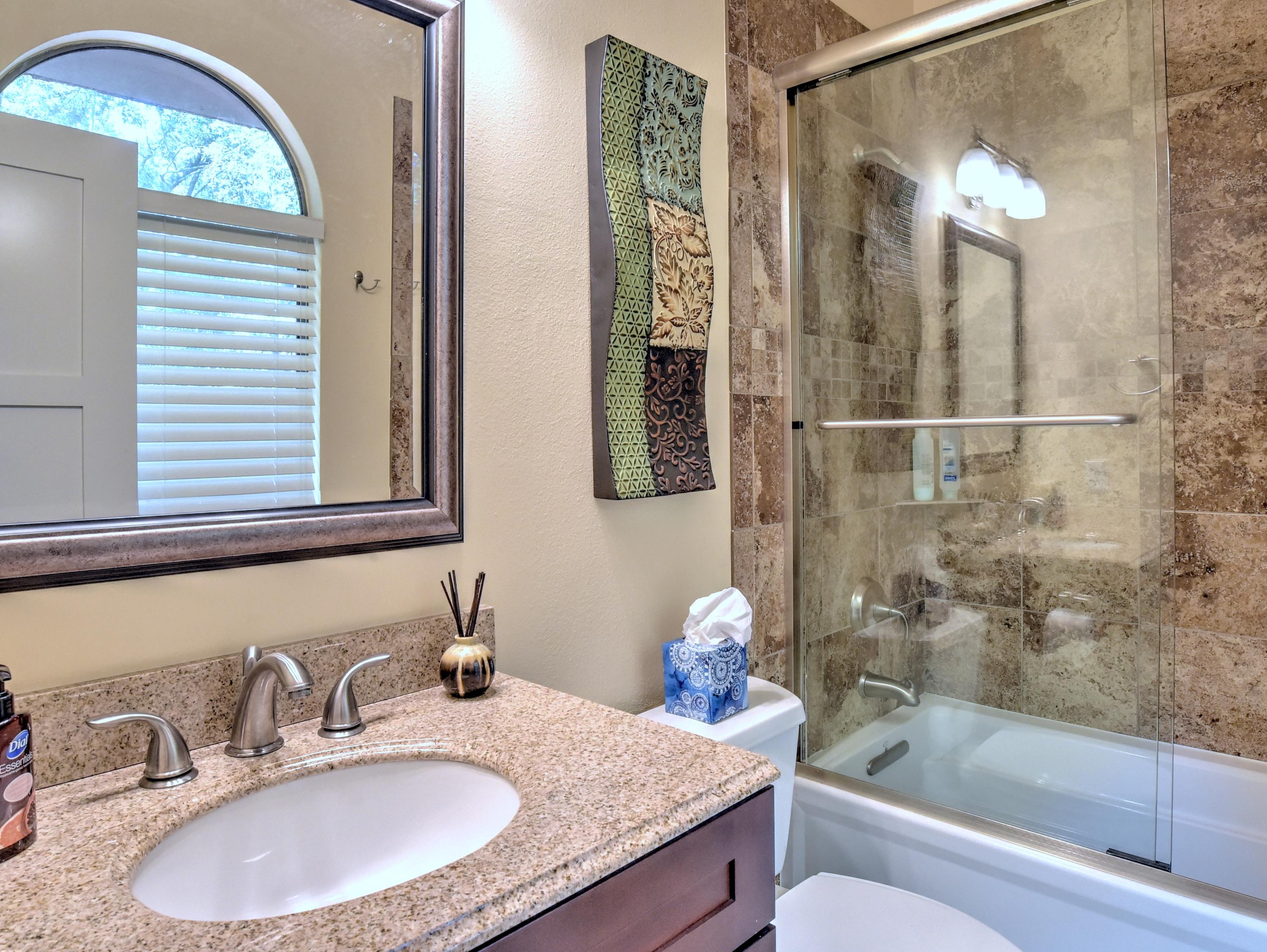 ARROYA CASA - Residential