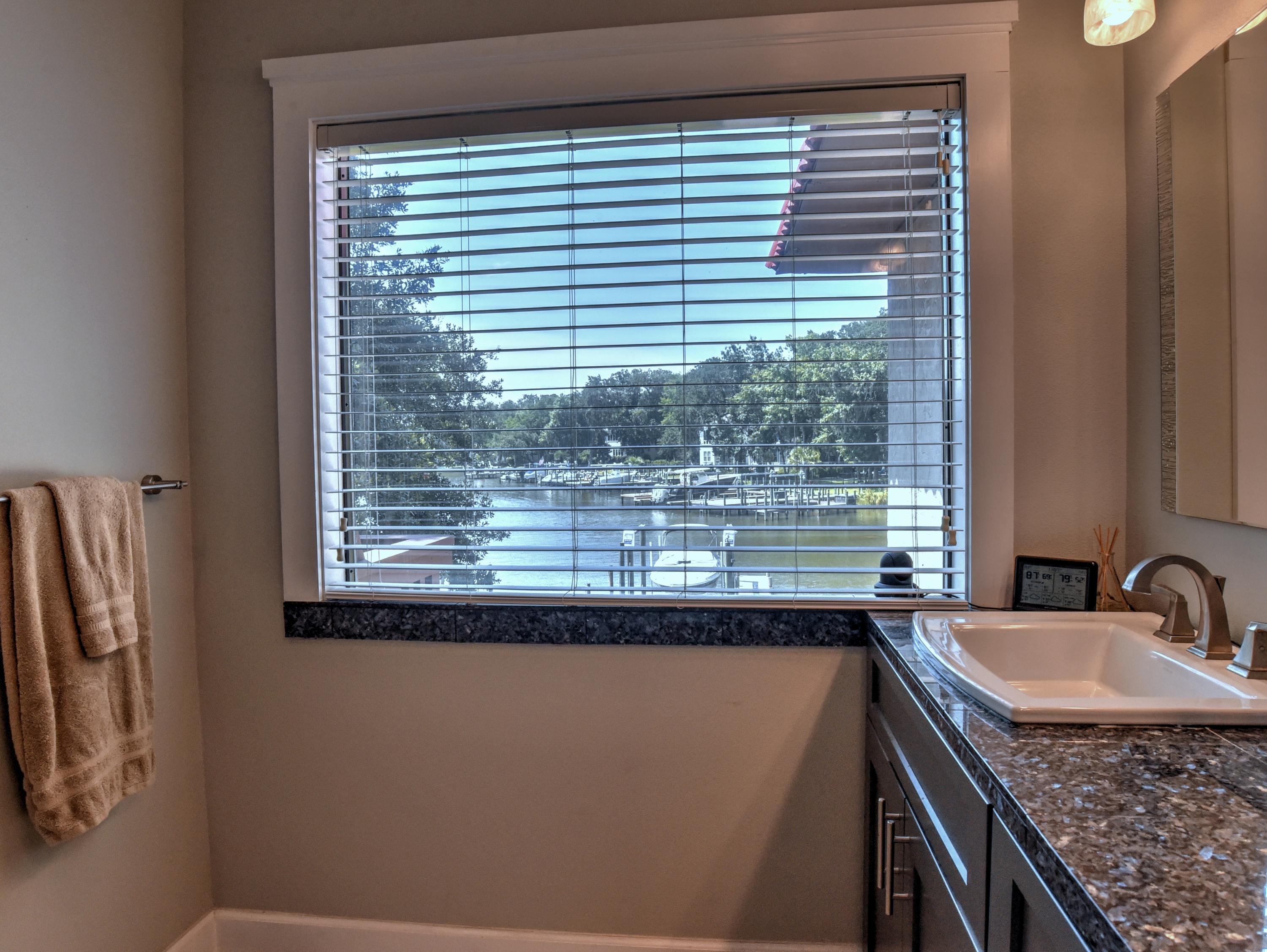 ARROYA CASA - Residential