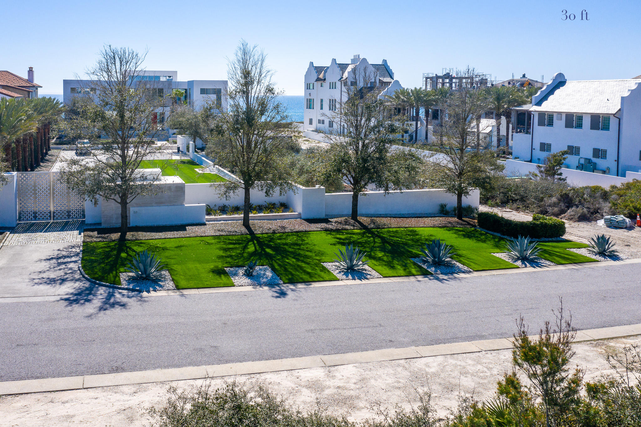 PARADISE BY THE SEA - Land