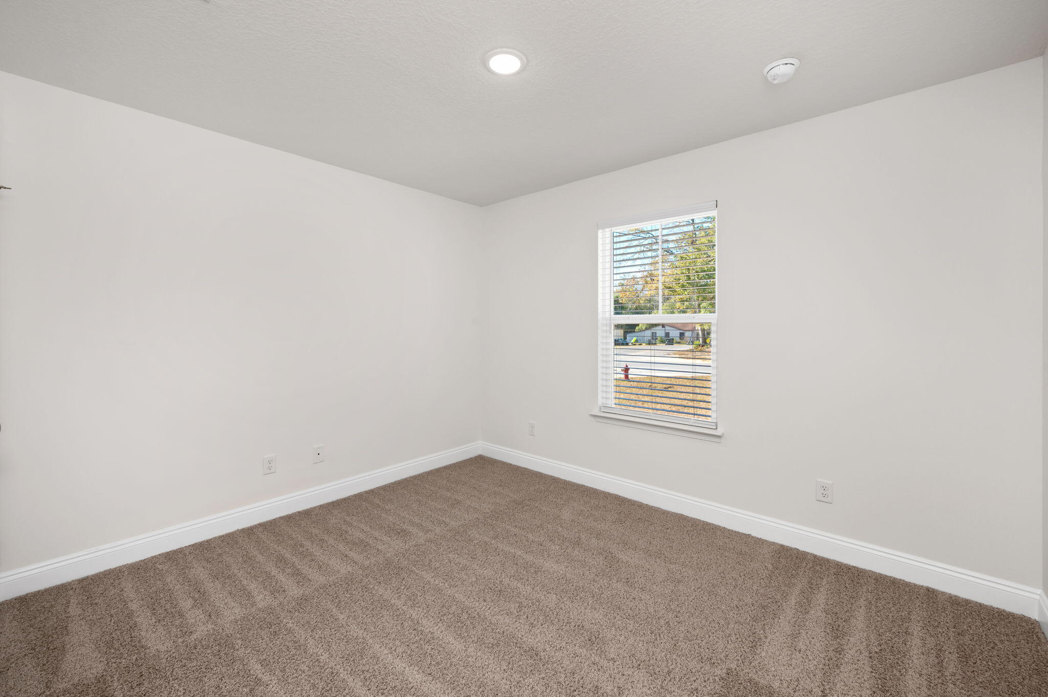 METES & BOUNDS - Residential Lease