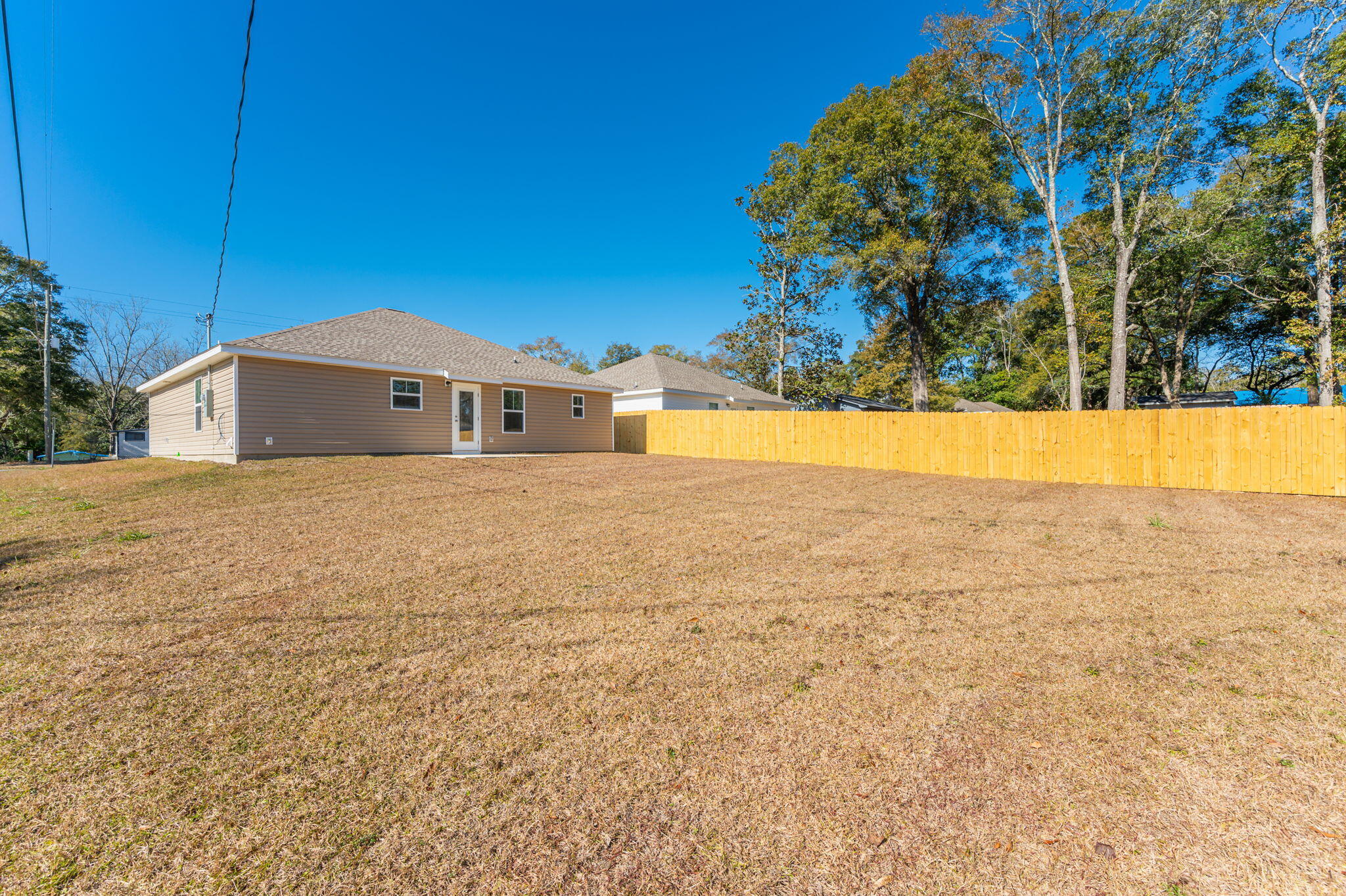 METES & BOUNDS - Residential Lease