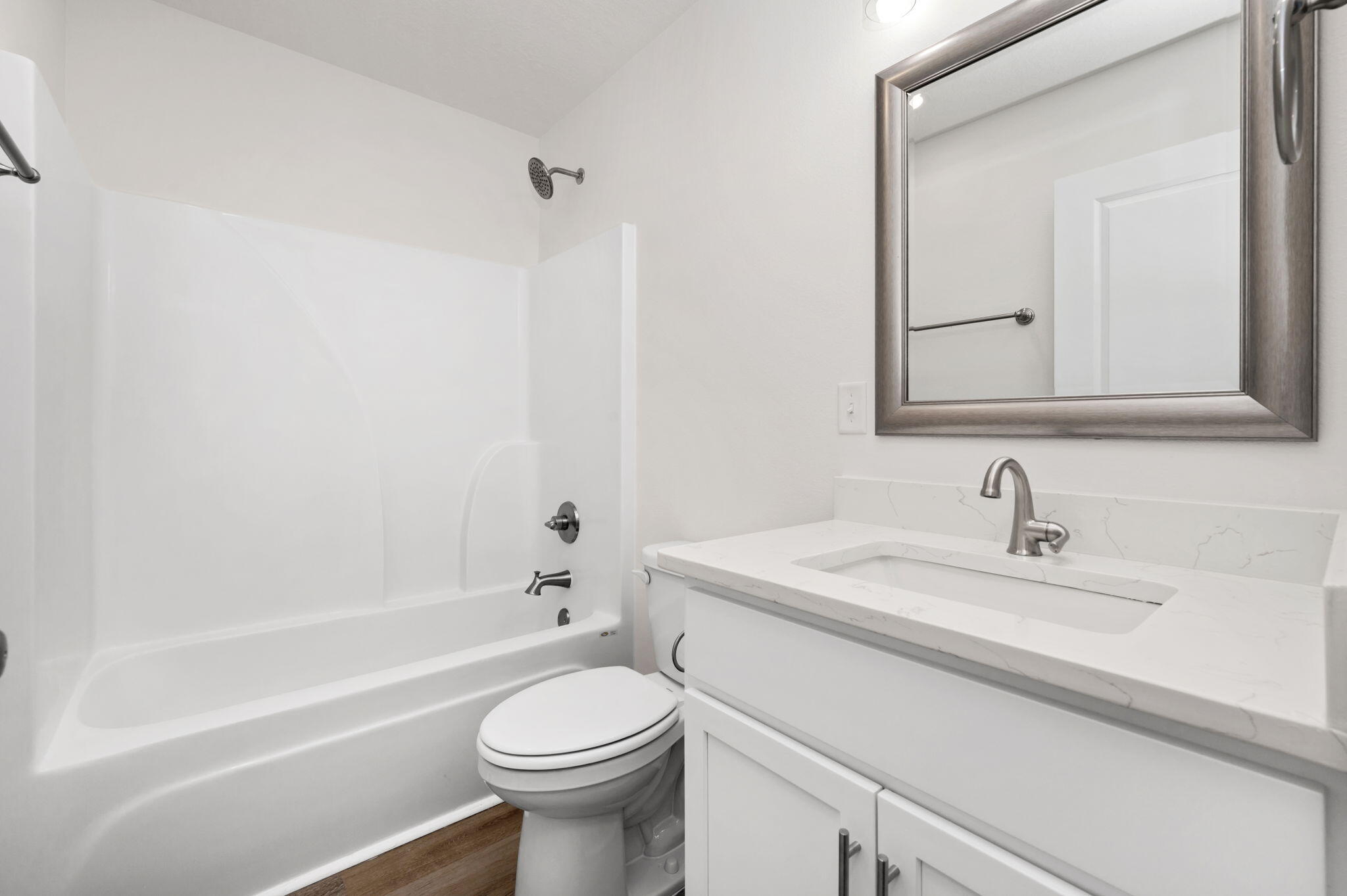 METES & BOUNDS - Residential Lease