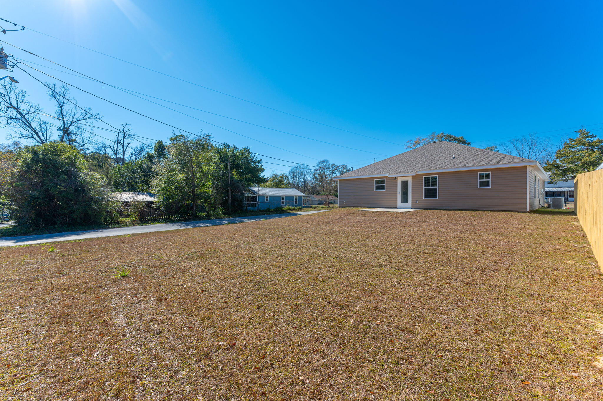 METES & BOUNDS - Residential Lease