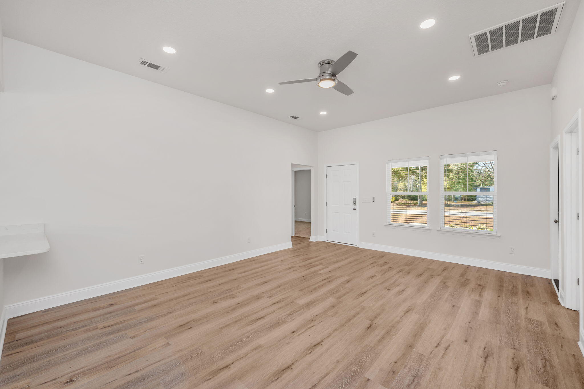 METES & BOUNDS - Residential Lease