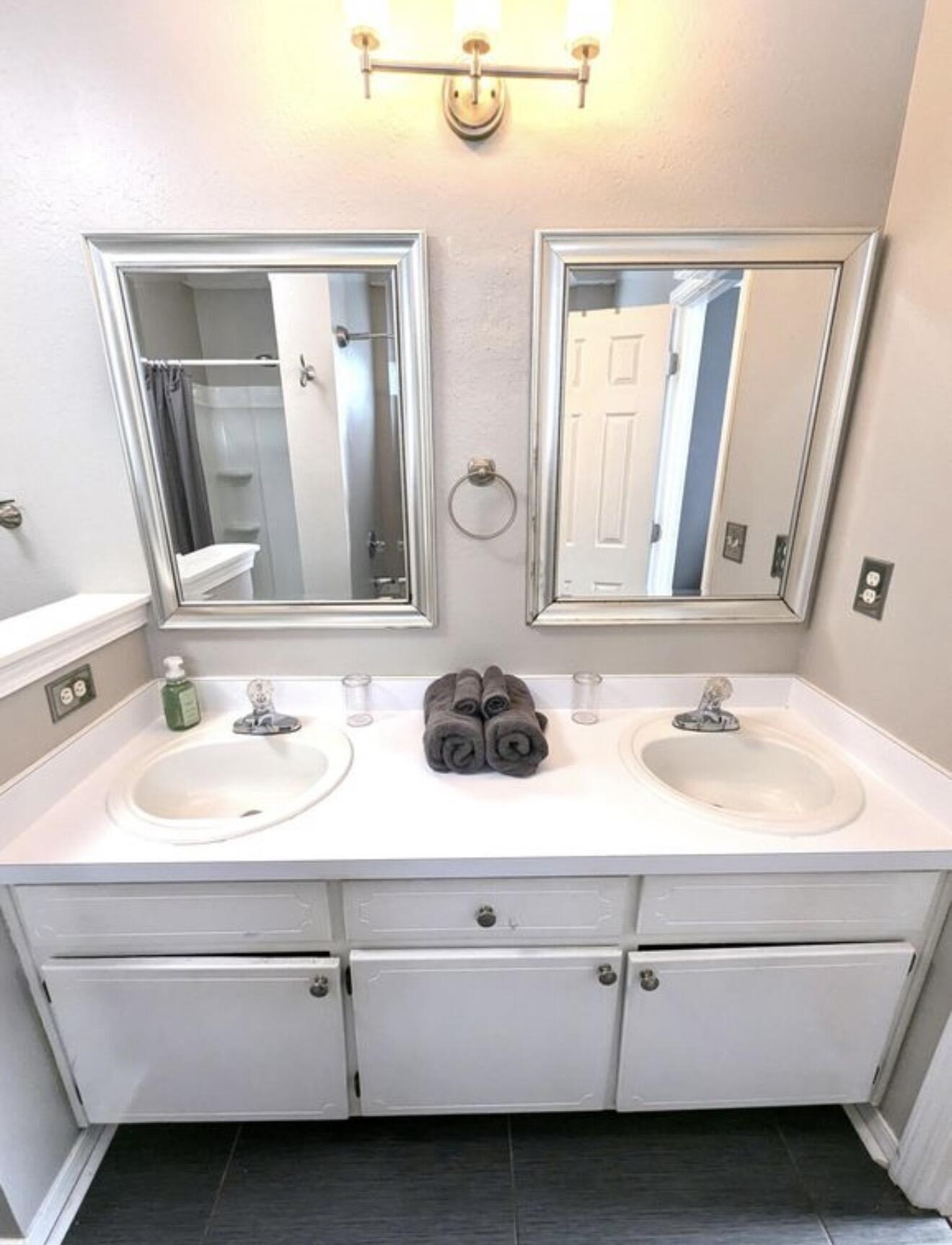 SANDY RIDGE ESTATES - Residential