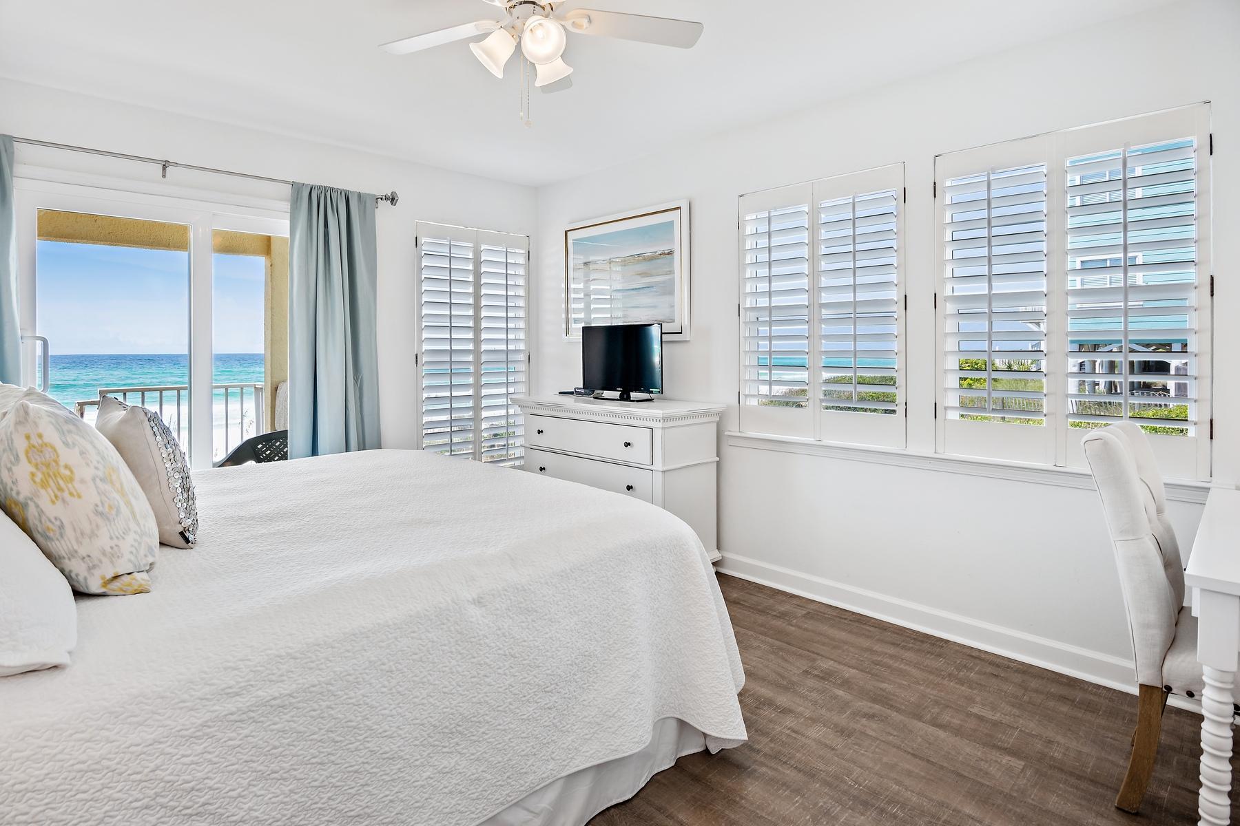 WHISPERING SANDS CONDO - Residential