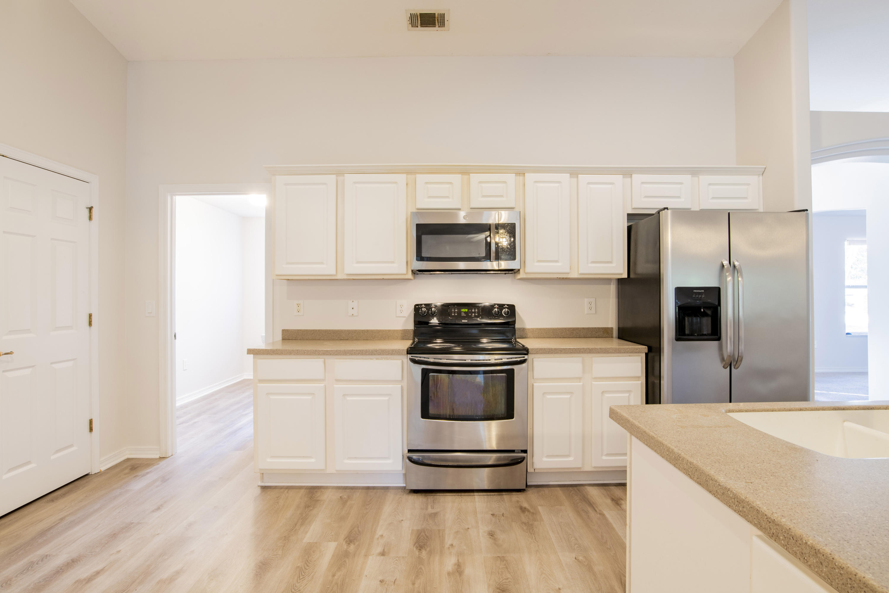 HOLLEY BY THE SEA - Residential