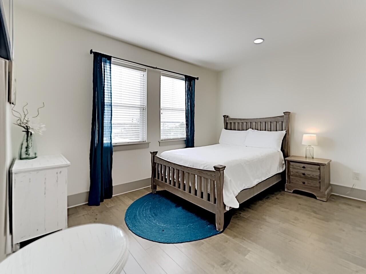 HIGHLAND PARKS - Residential