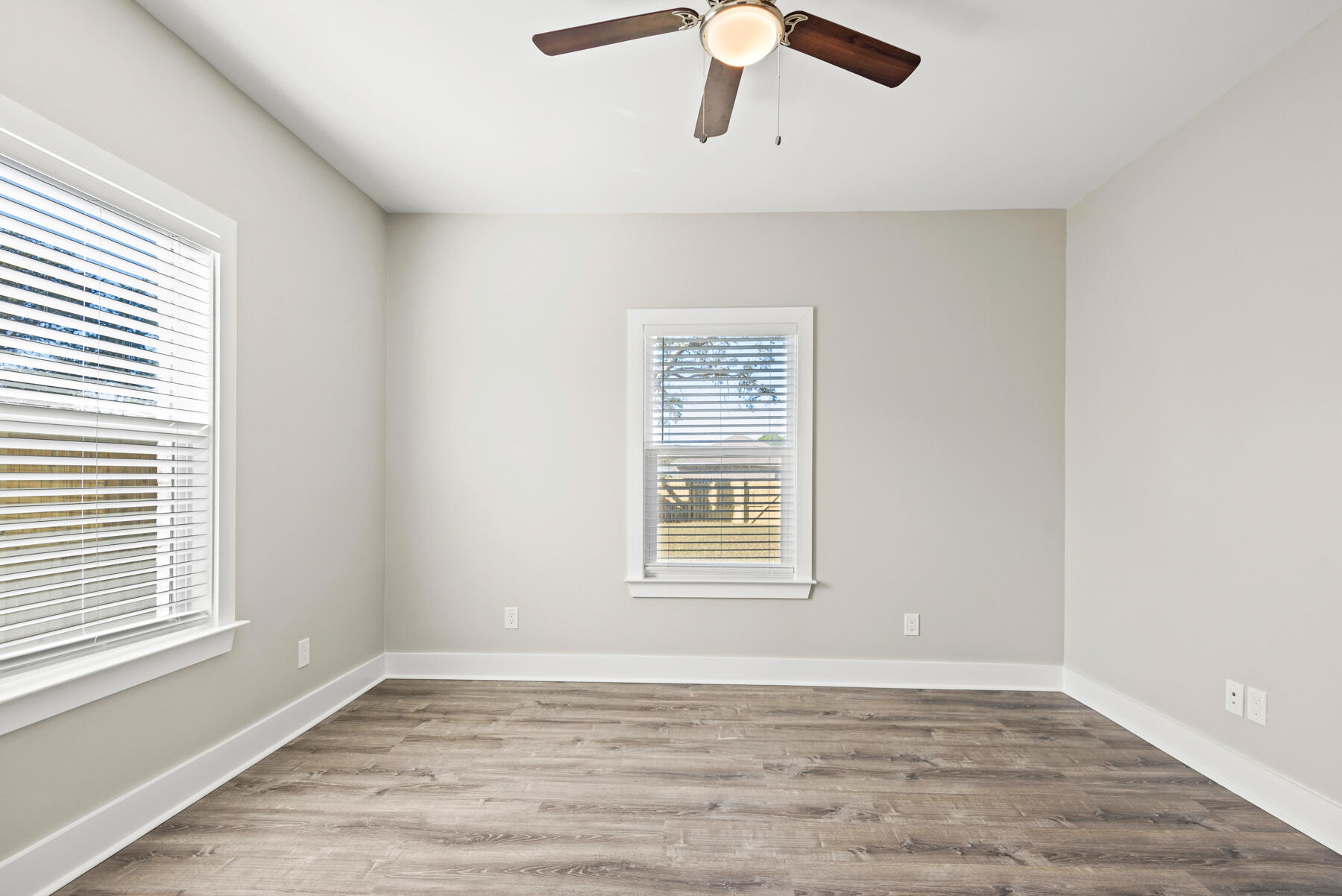 VILLA TASSO TOWN OF - Residential