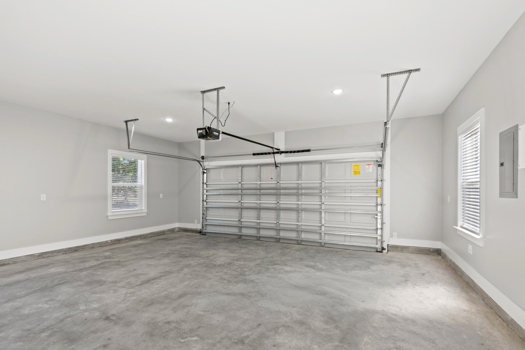 VILLA TASSO TOWN OF - Residential