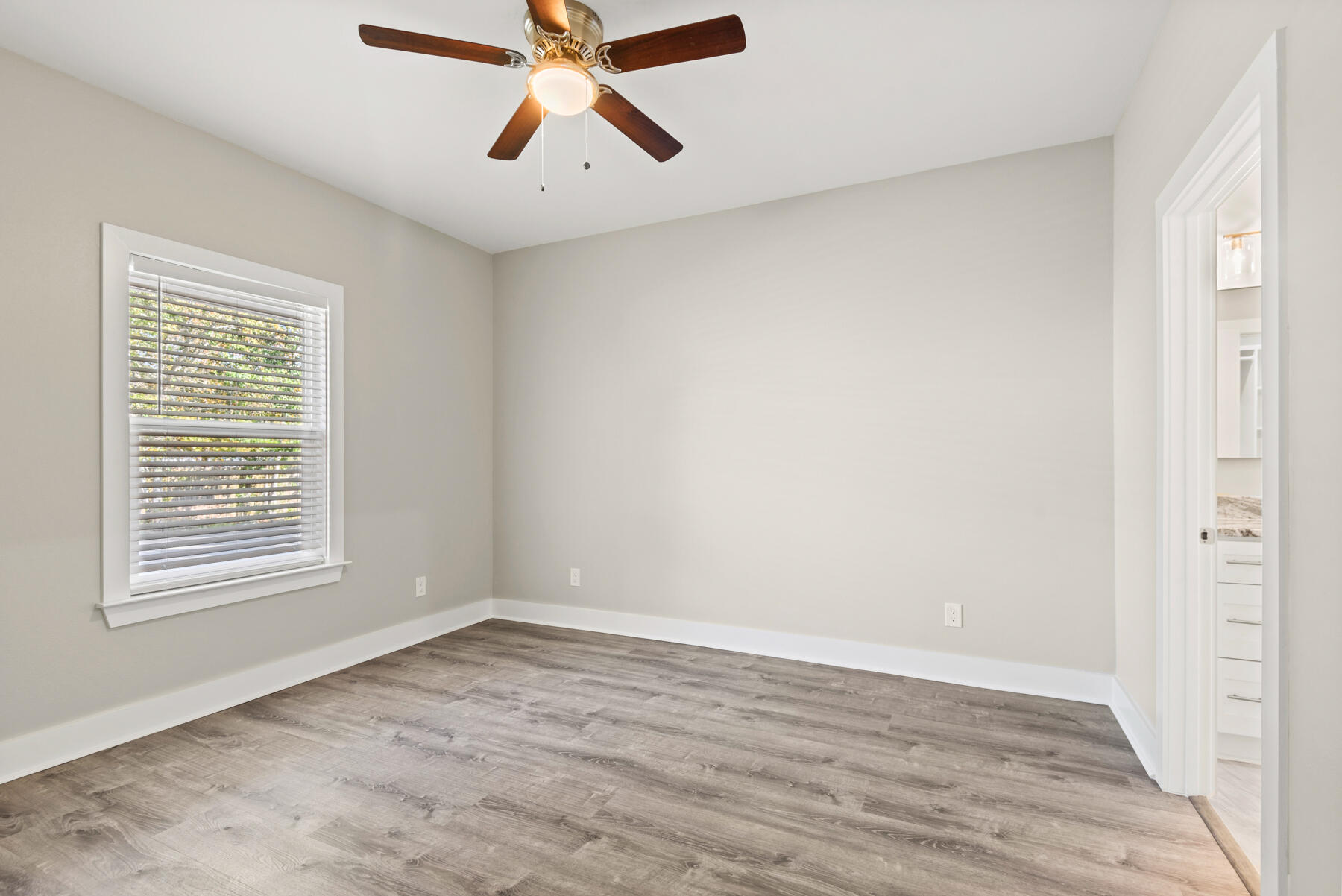 VILLA TASSO TOWN OF - Residential