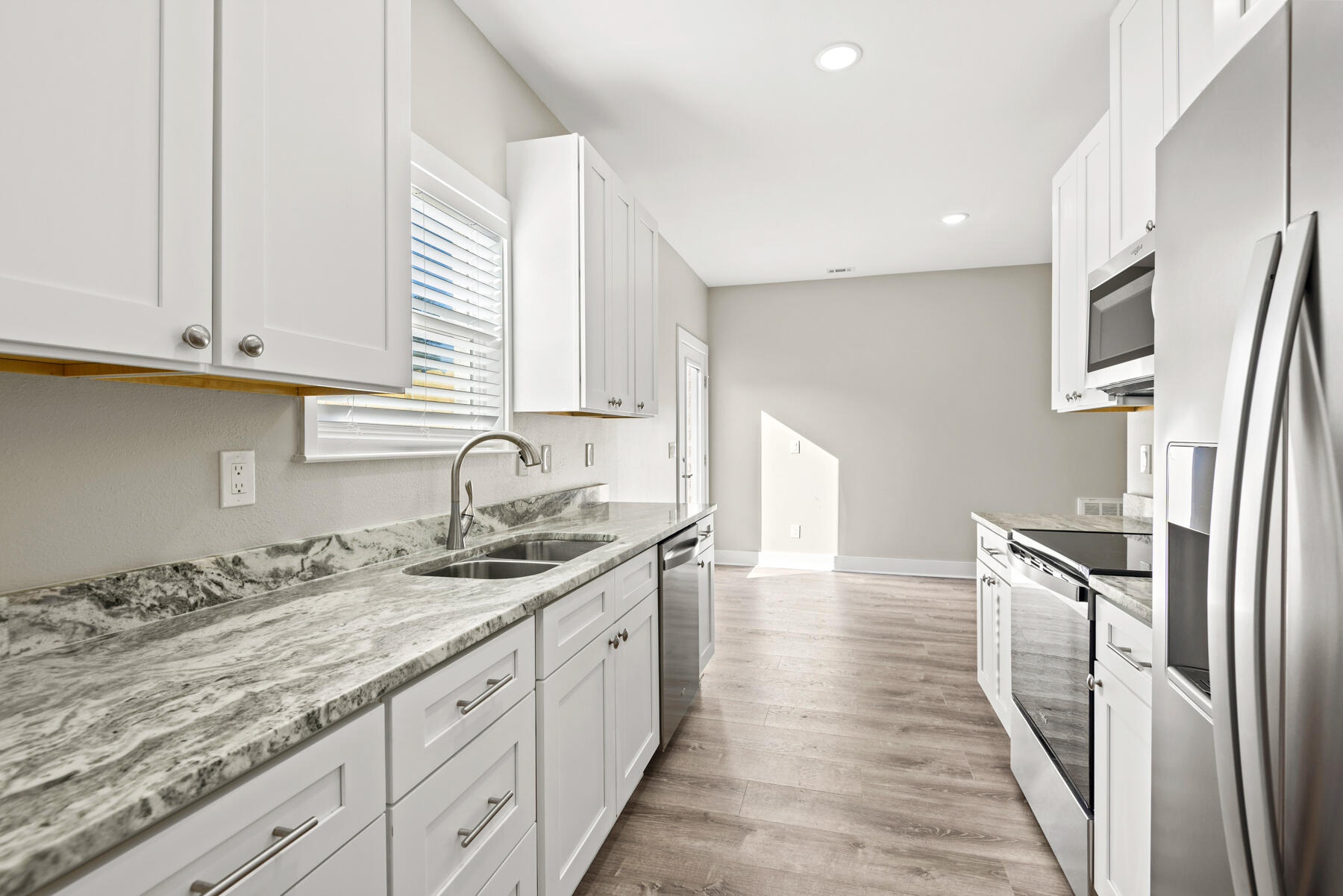 VILLA TASSO TOWN OF - Residential