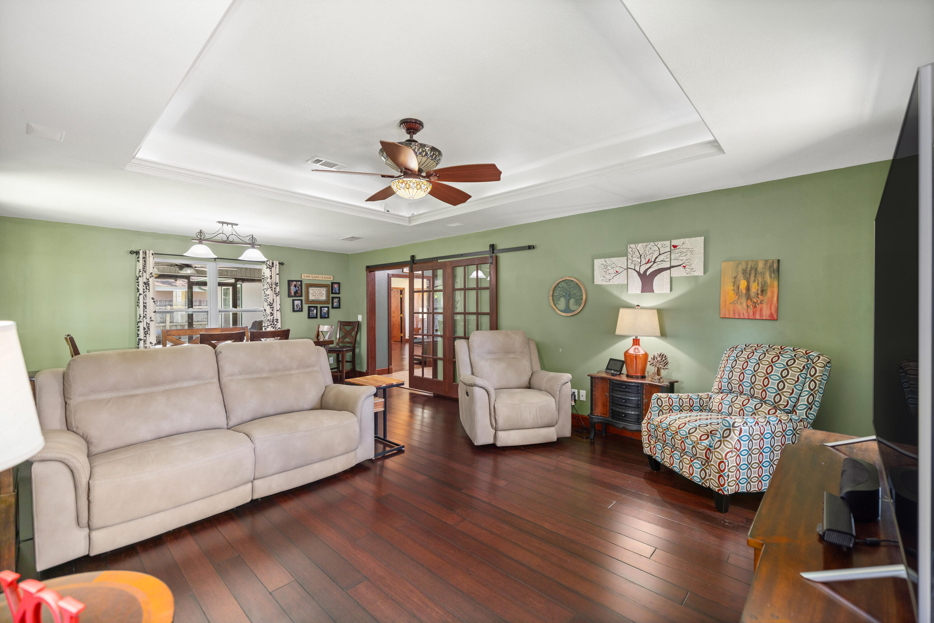 PINEWOOD ESTATES 2 - Residential