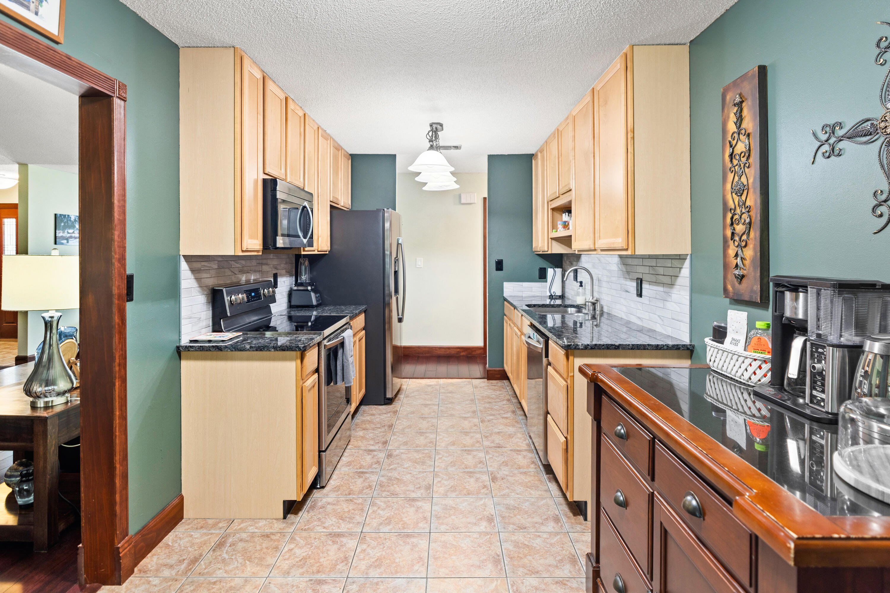 PINEWOOD ESTATES 2 - Residential