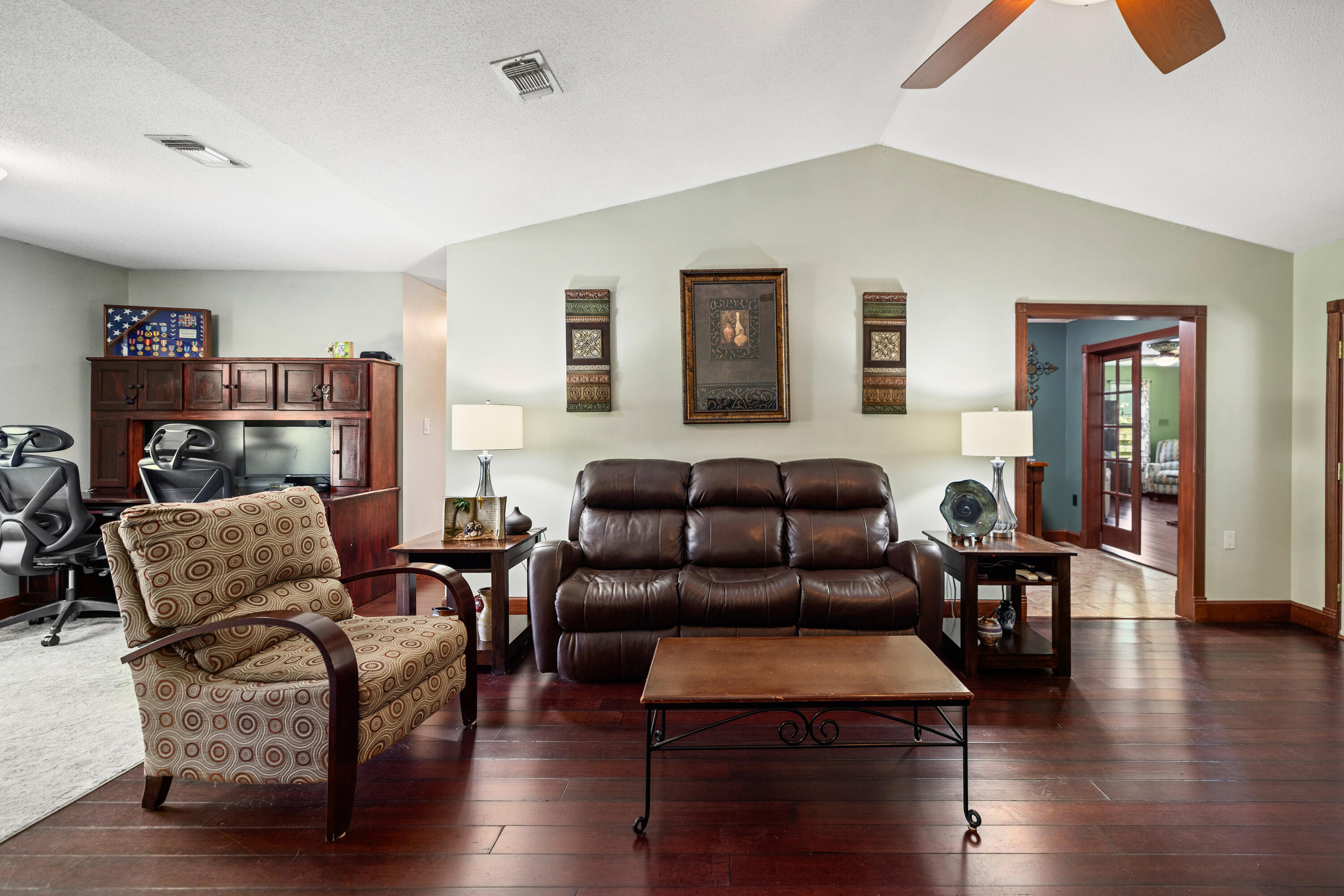 PINEWOOD ESTATES 2 - Residential