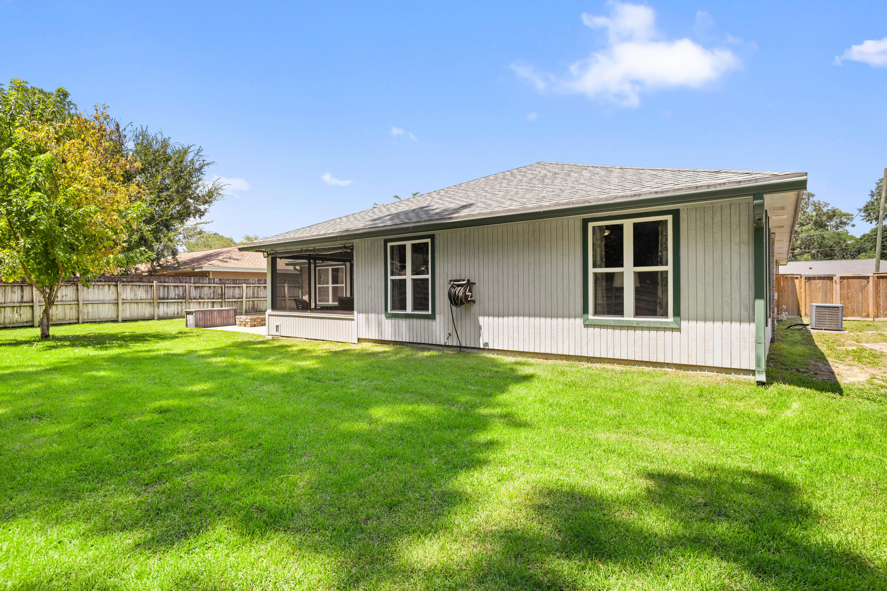 PINEWOOD ESTATES 2 - Residential