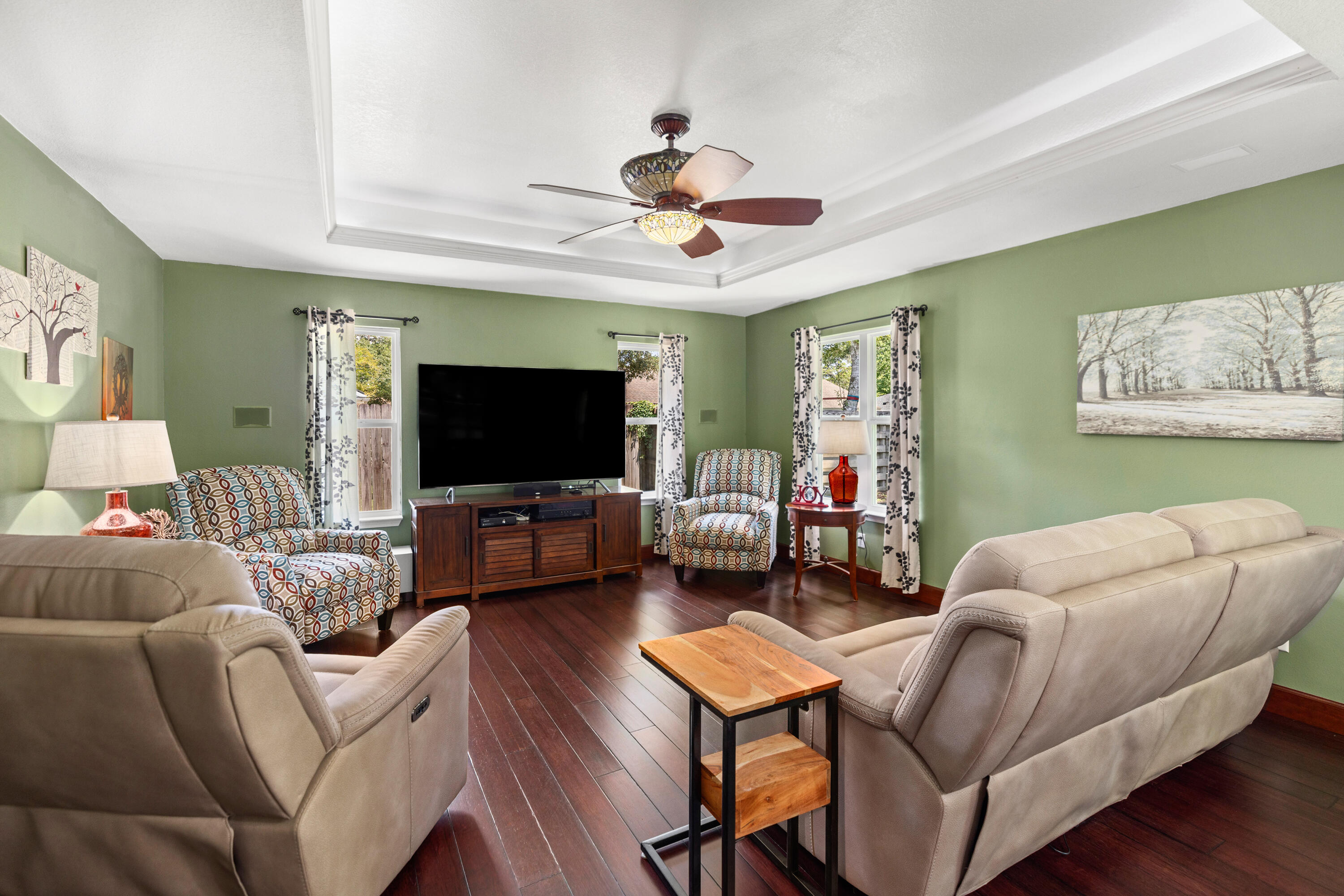 PINEWOOD ESTATES 2 - Residential