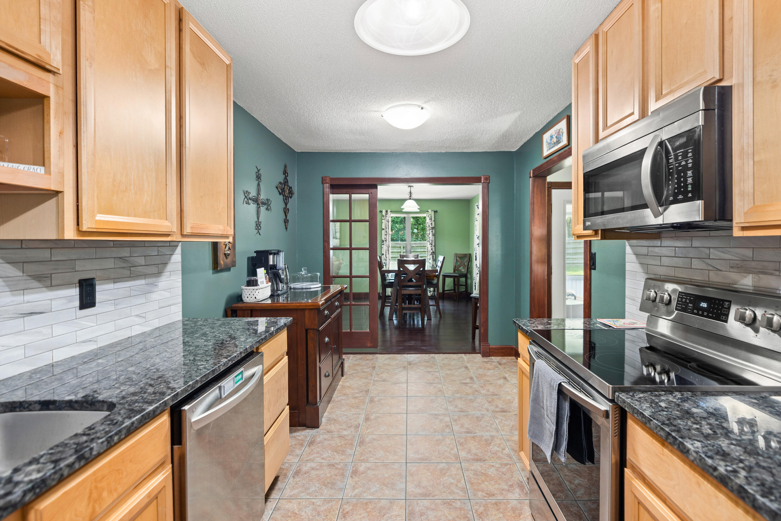 PINEWOOD ESTATES 2 - Residential