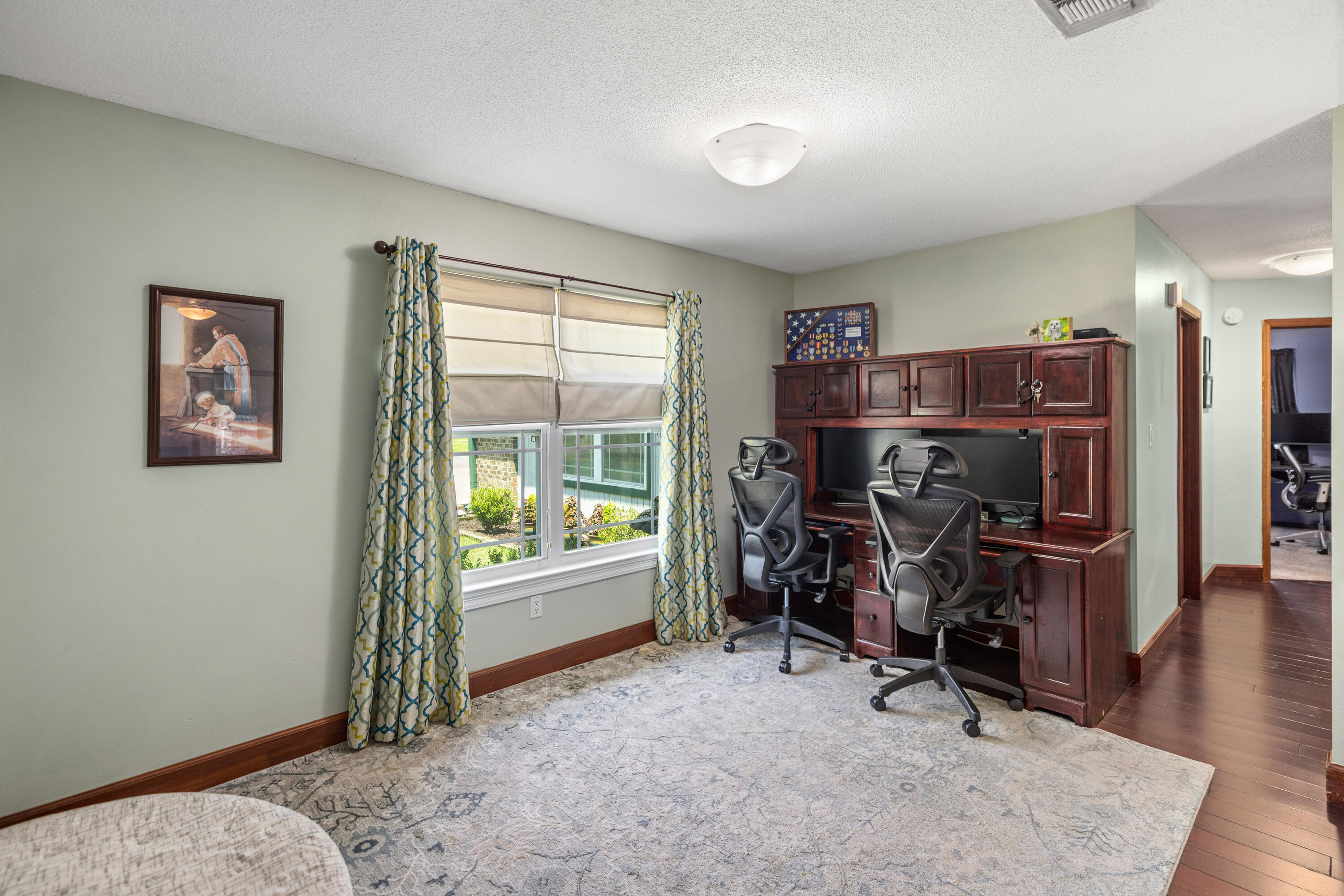 PINEWOOD ESTATES 2 - Residential