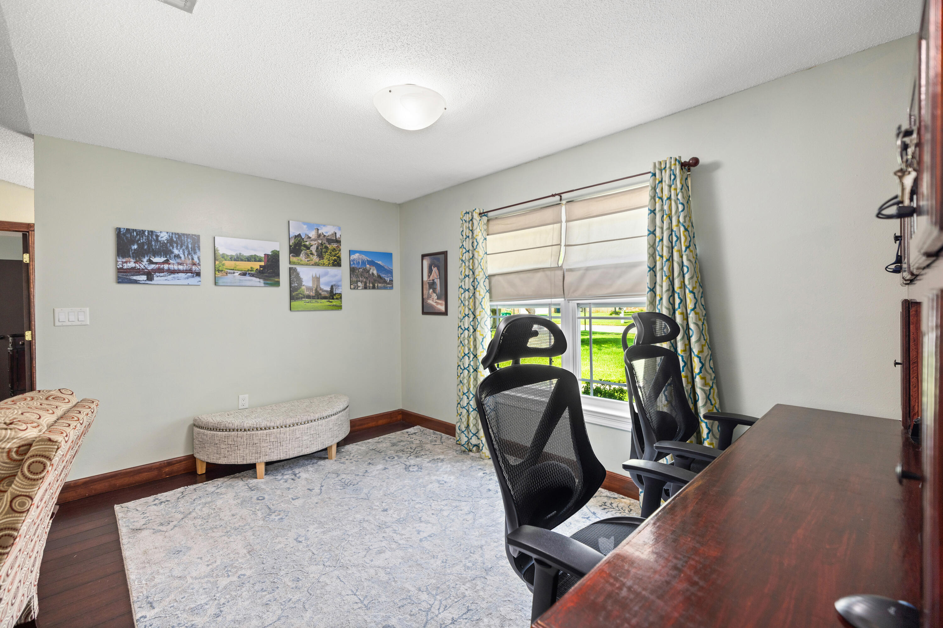 PINEWOOD ESTATES 2 - Residential