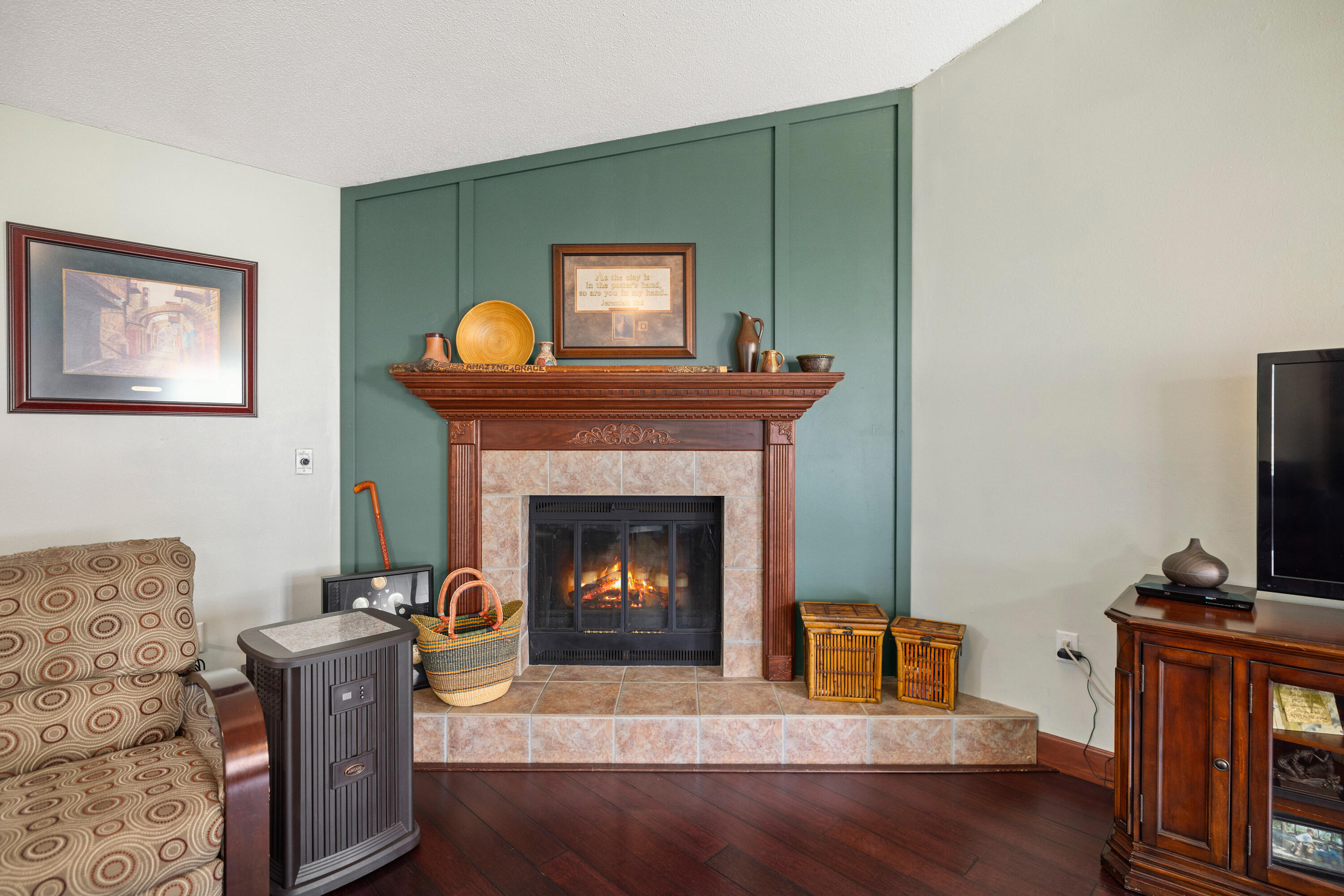 PINEWOOD ESTATES 2 - Residential