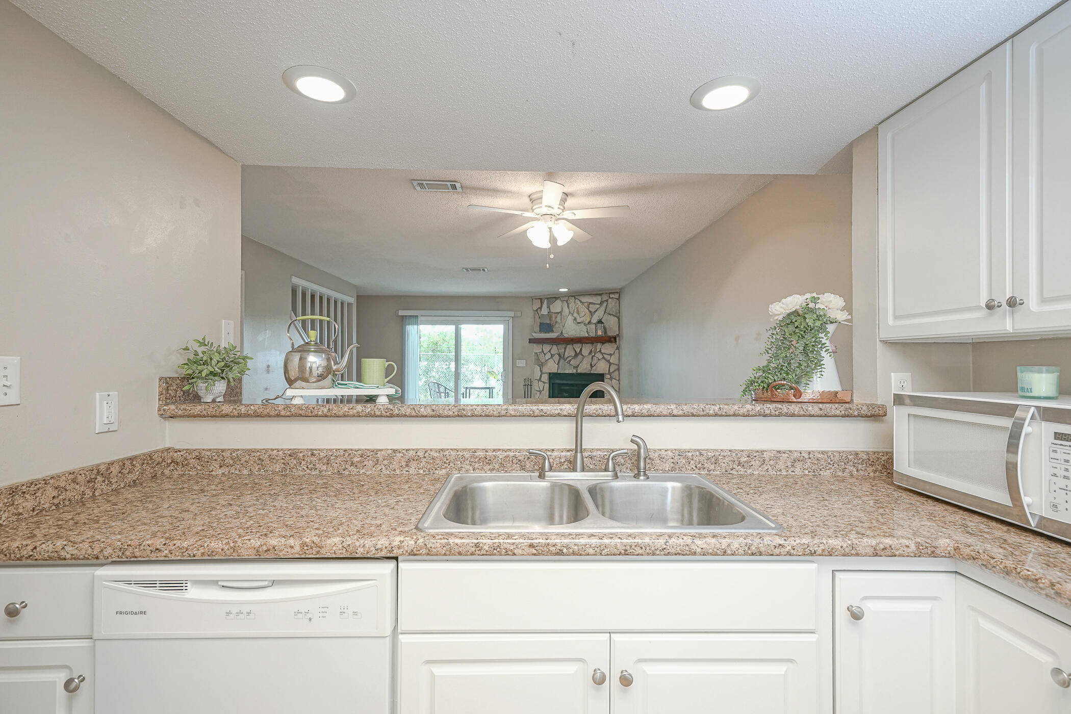 DESTIN RACQUET CLUB T/H - Residential