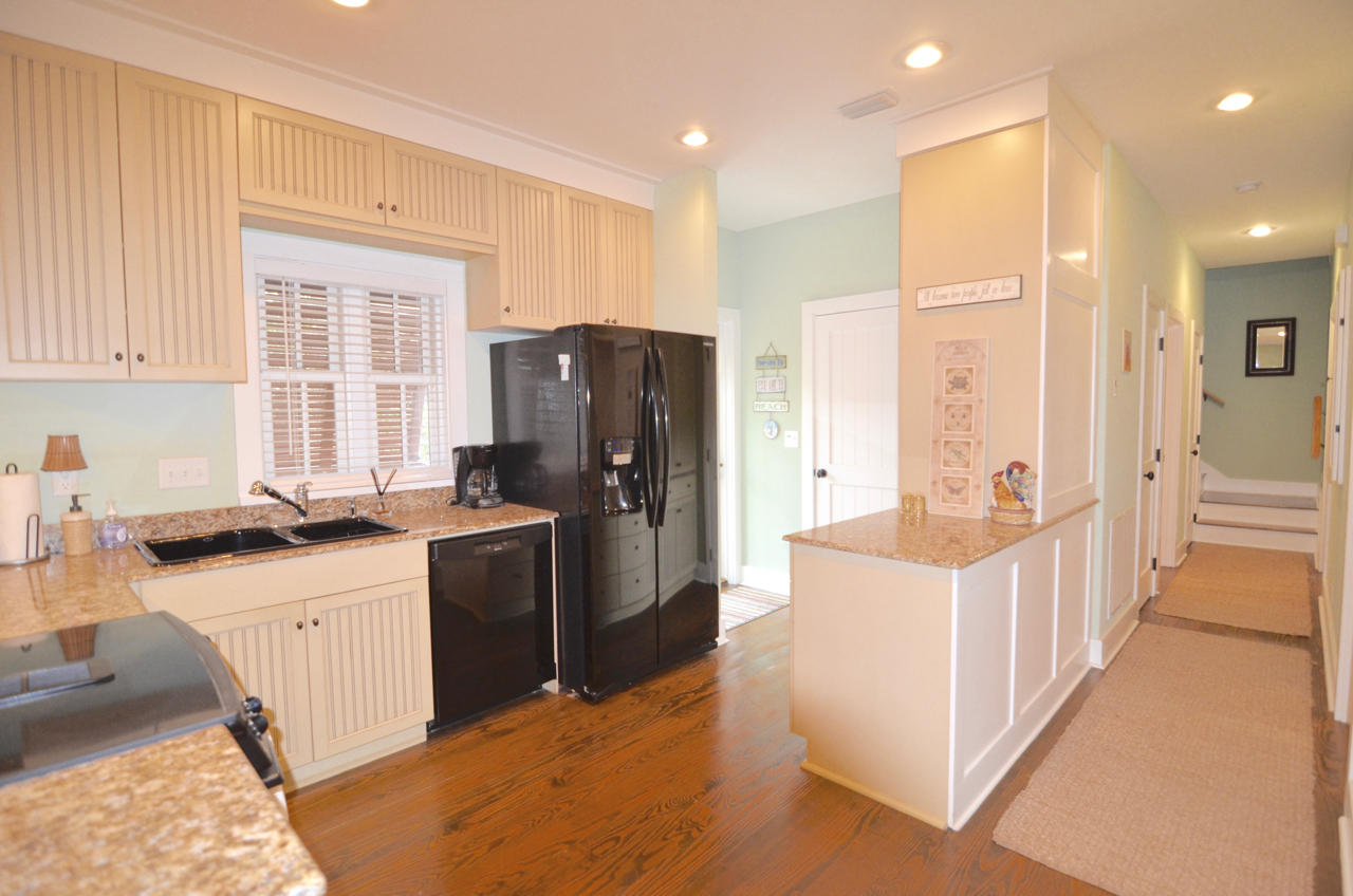 MAGNOLIA COTTAGES - Residential