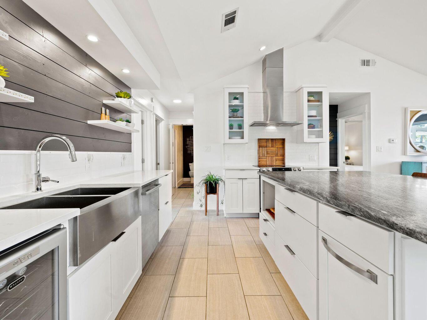 SANDPIPER VILLAGE CONDO - Residential