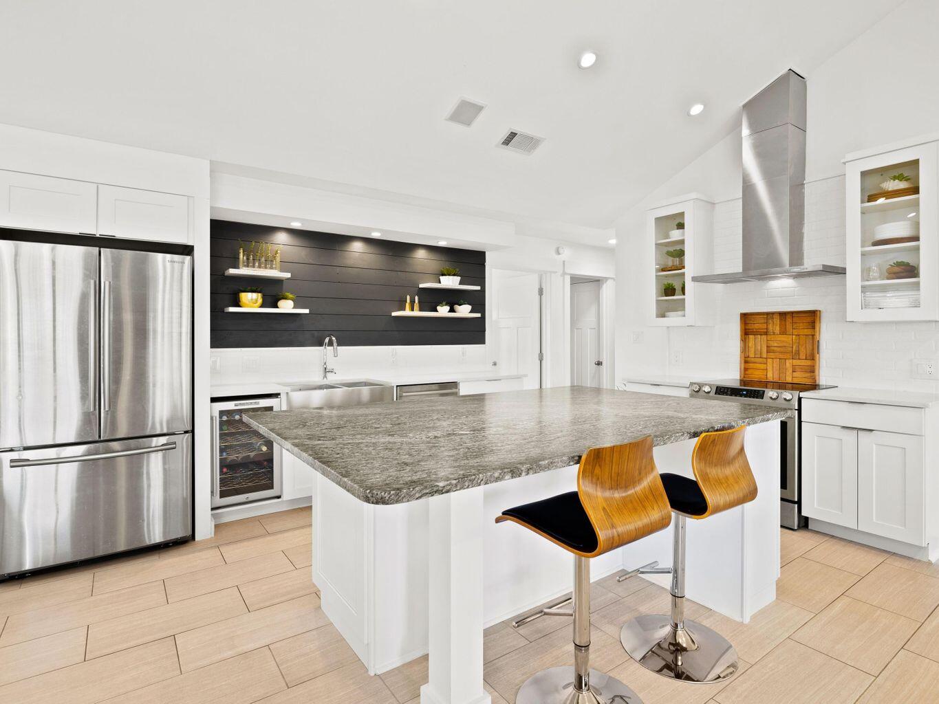 SANDPIPER VILLAGE CONDO - Residential