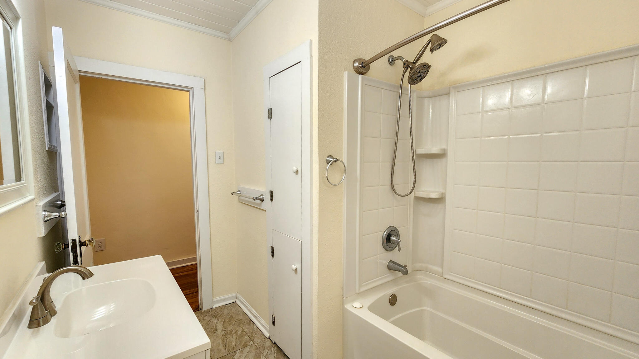 VALPARAISO PLAT 15 - Residential