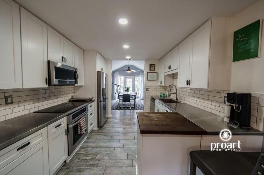 BAY BRIDGE LANDING - Residential