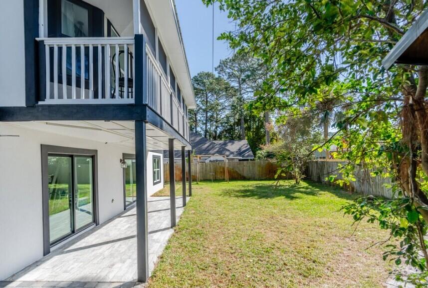 641 Bayshore Dr Drive