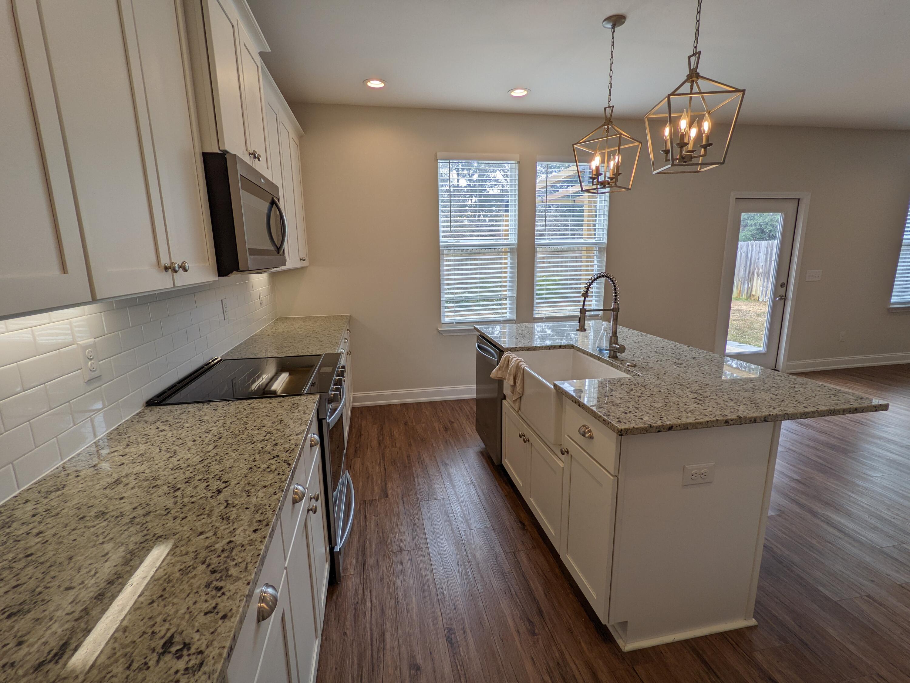 GOLF VILLA CONDOMINIUMS AT BLUEWATER BAY - Residential Lease