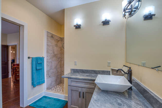 NORTH SUPERGROUP (221000.00) - Residential