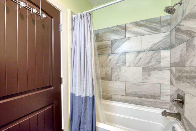 NORTH SUPERGROUP (221000.00) - Residential