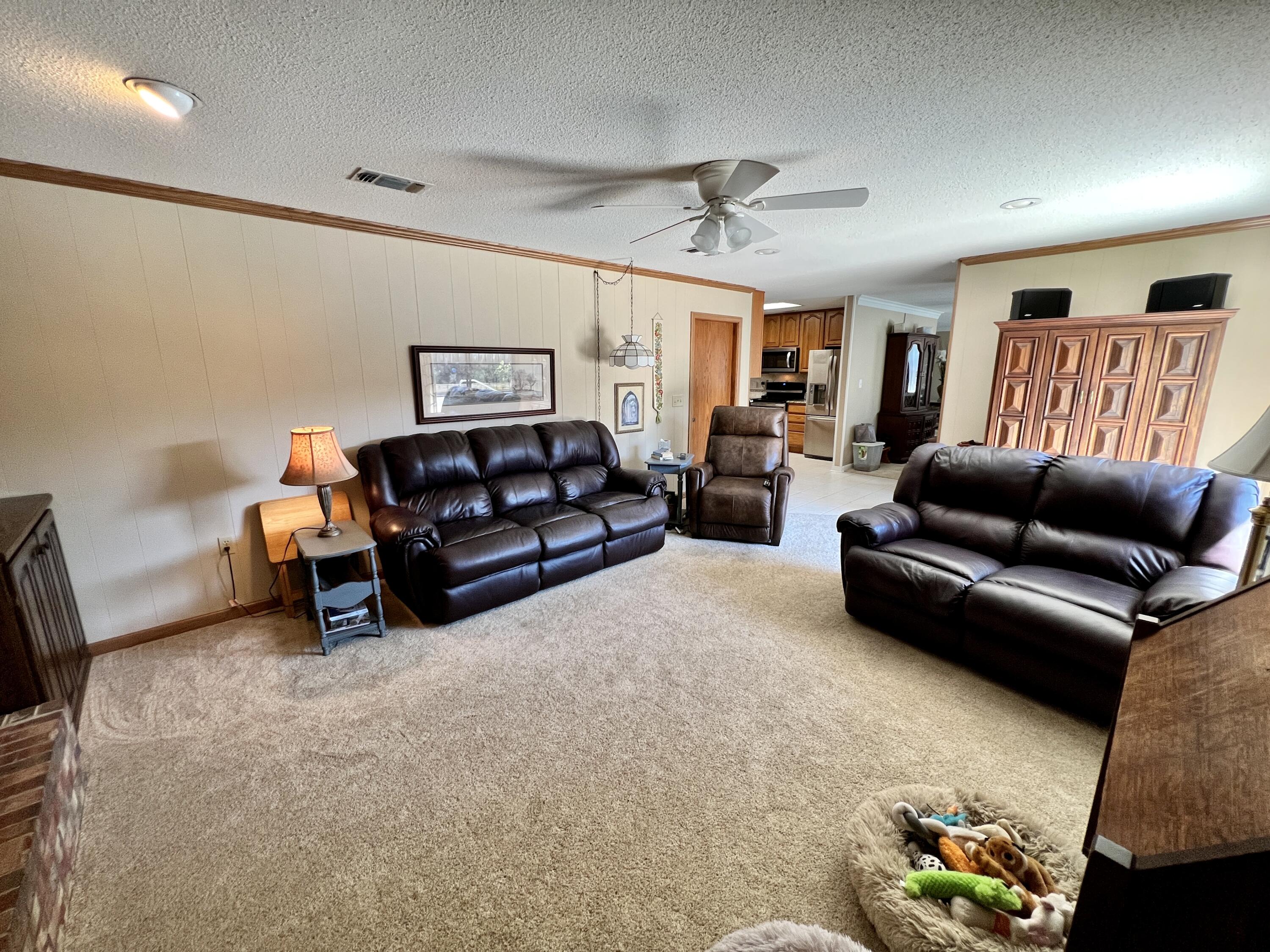 LAKE LORRAINE ESTATES - Residential